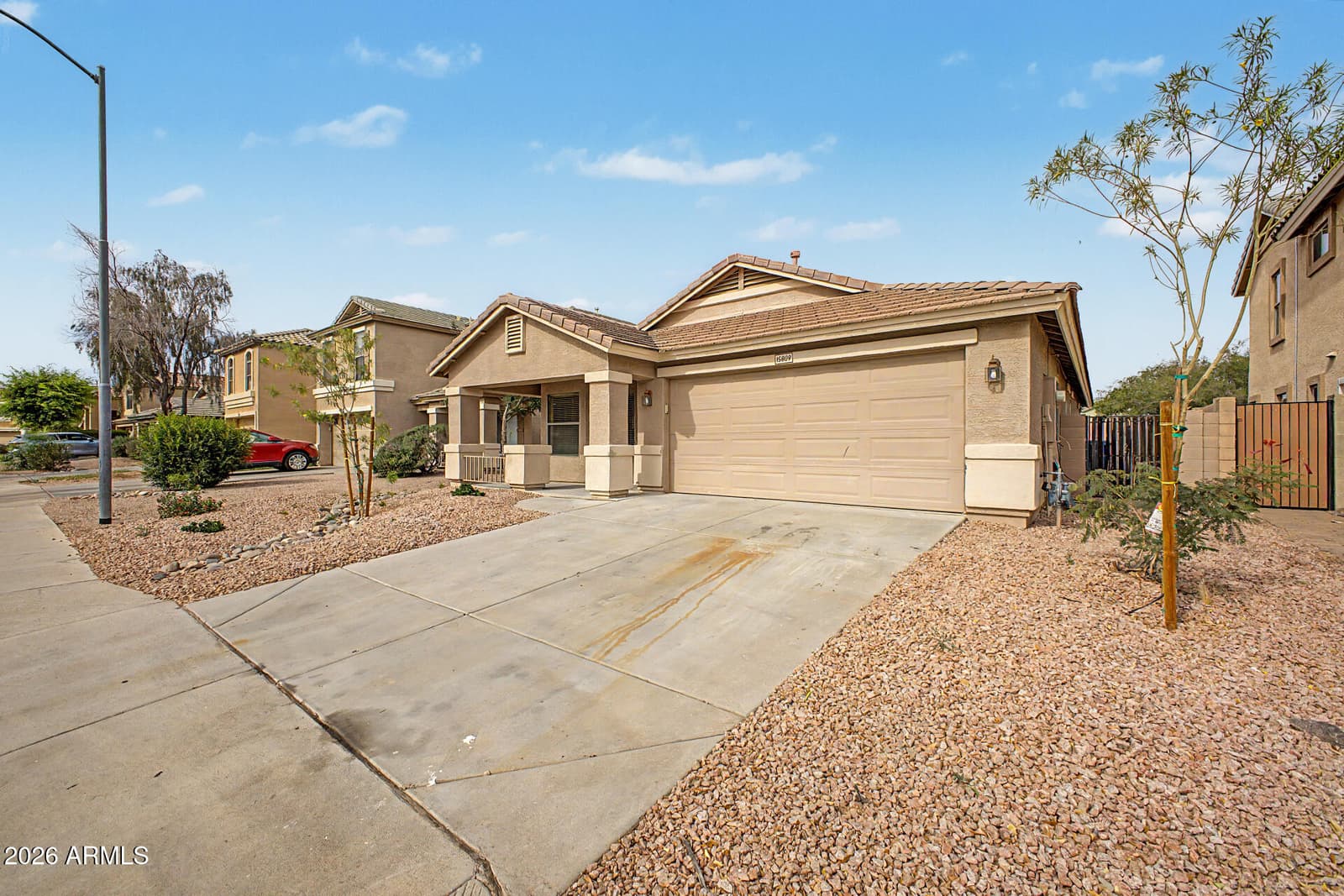 15809 N 165TH Lane, Surprise, AZ 85388 — photo 3 of 31