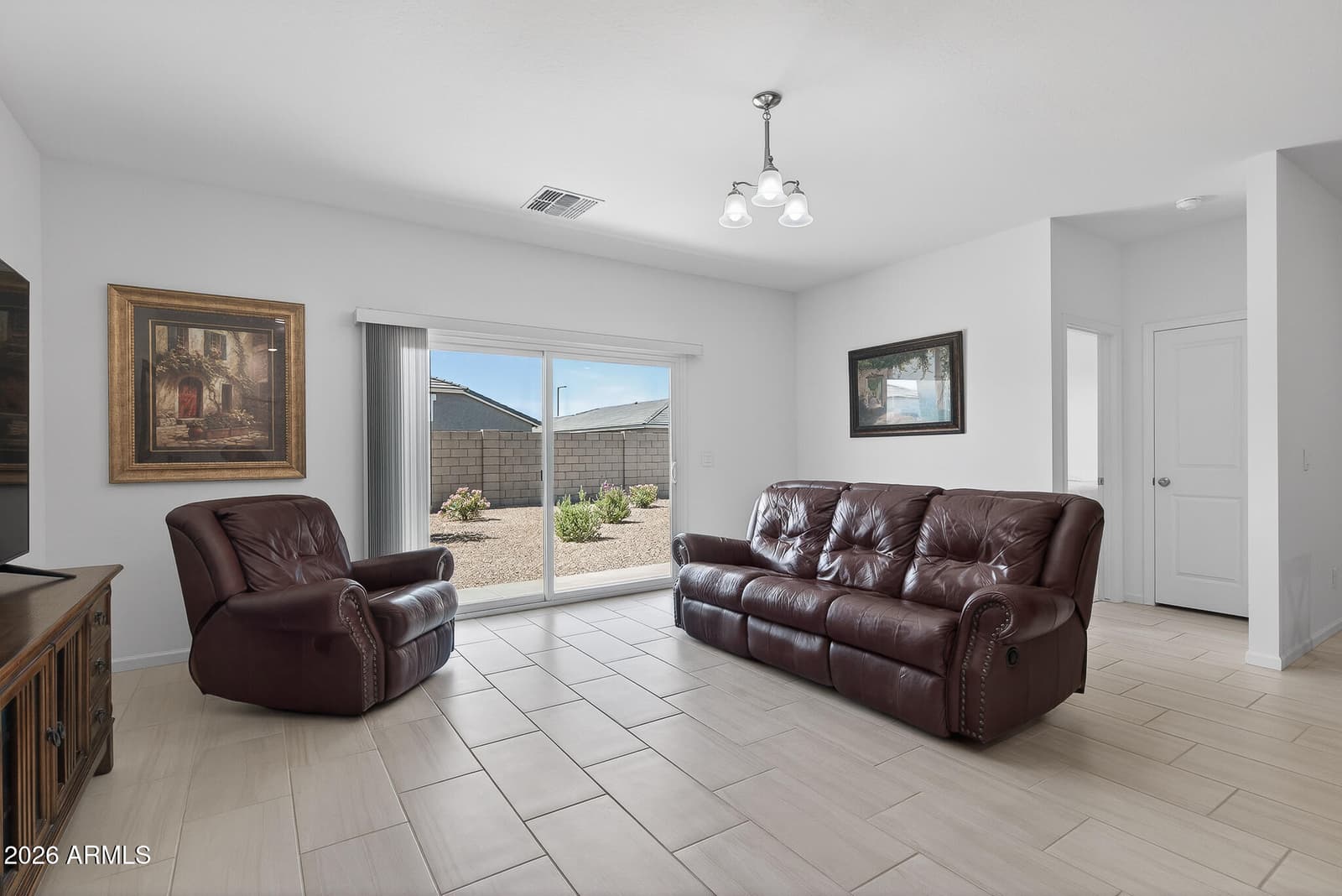 25455 W GRAHAM Trail, Buckeye, AZ 85326 — photo 9 of 38