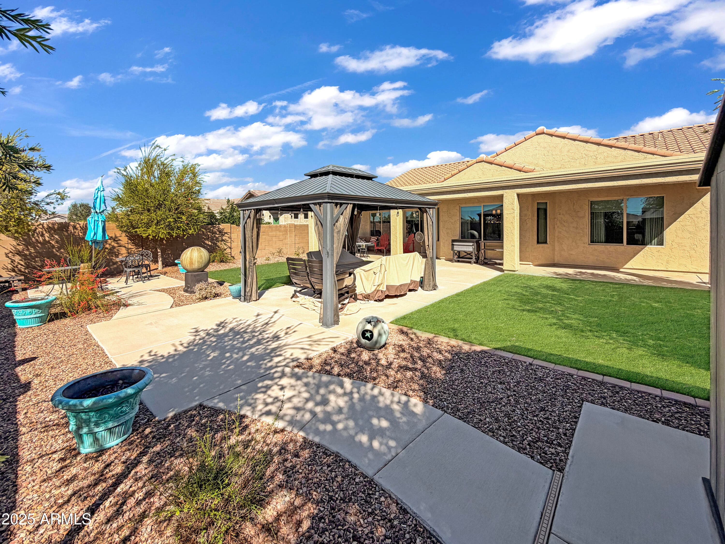 3848 N HUNTINGTON Drive, Florence, AZ 85132 — photo 4 of 28