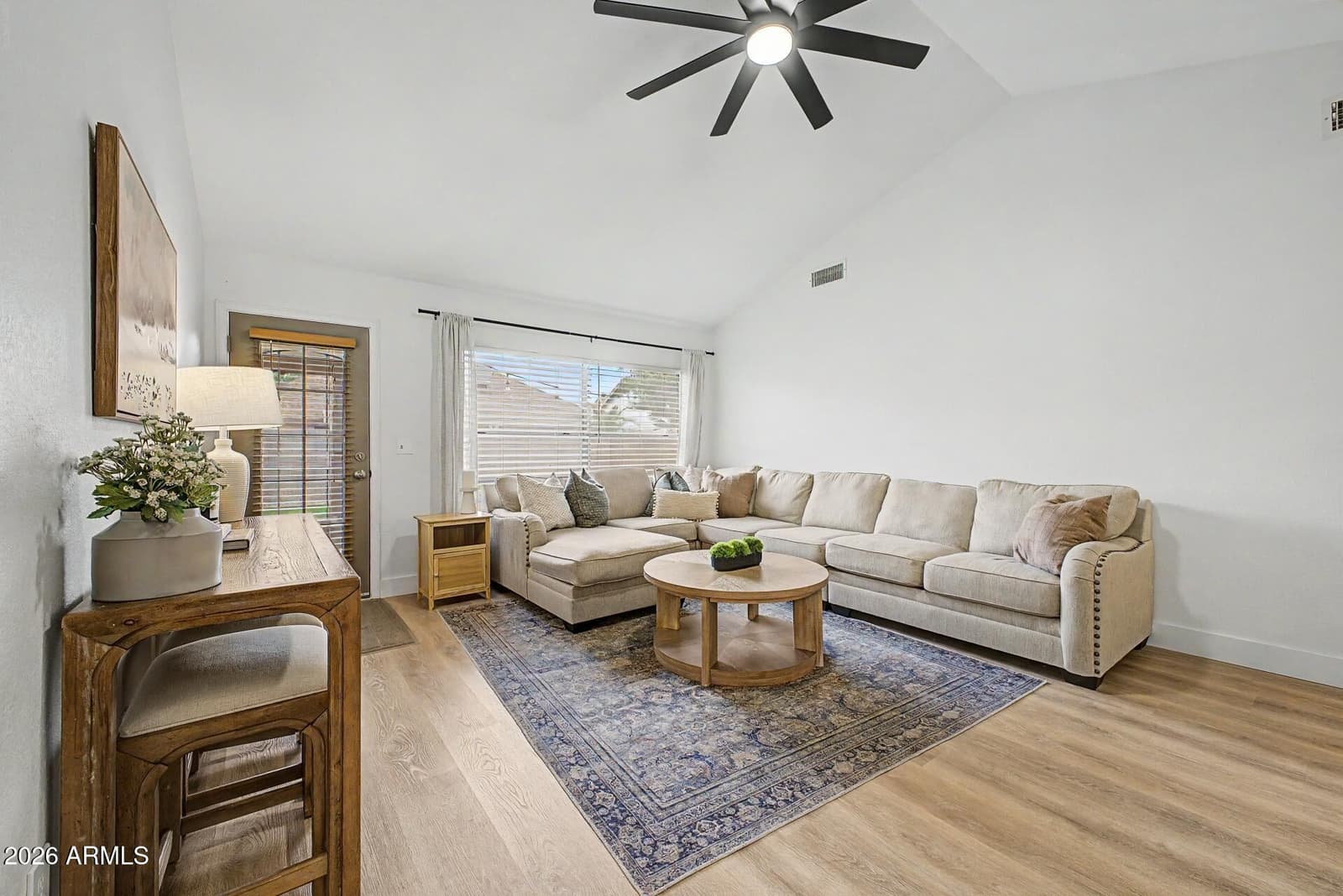 10118 W MEDLOCK Avenue, Glendale, AZ 85307 — photo 10 of 36