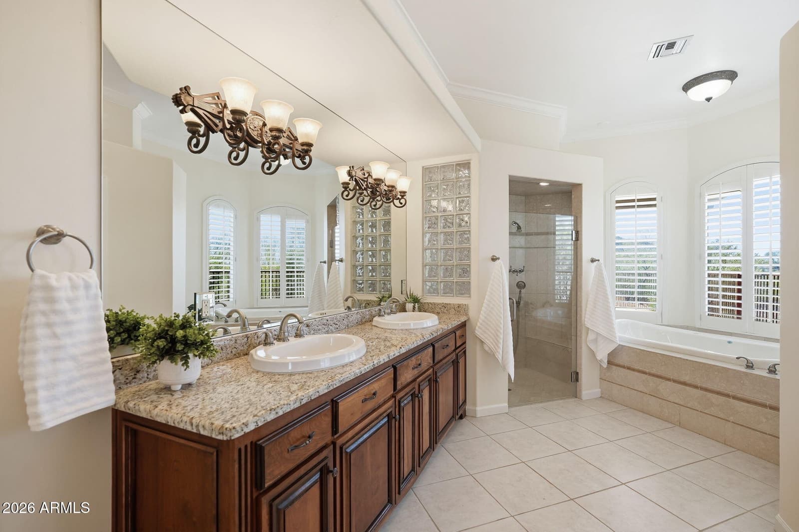 7917 E CAVE CREEK Road, Carefree, AZ 85377 — photo 13 of 60