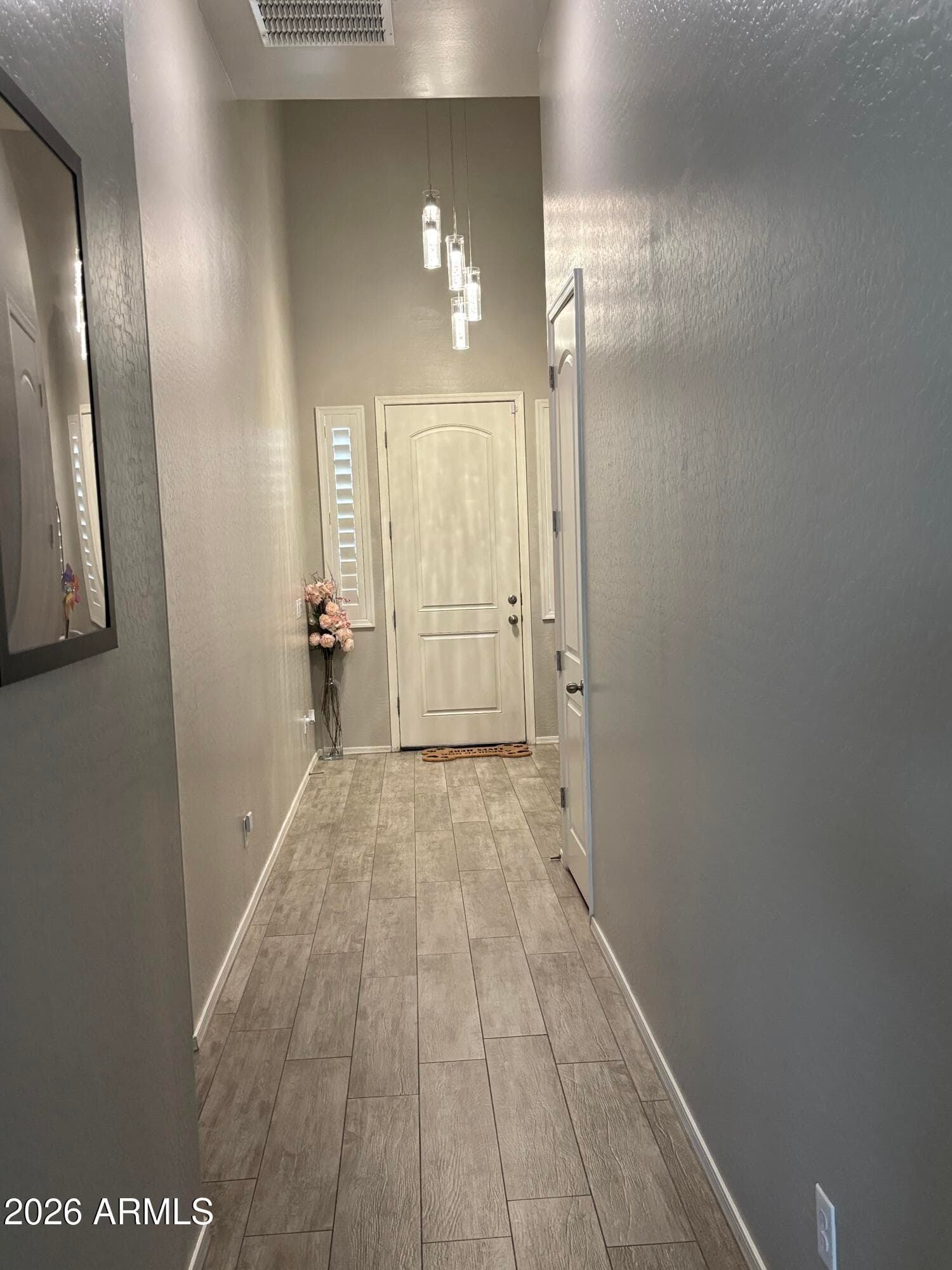 817 W ARDMORE Road, Phoenix, AZ 85041 — photo 9 of 16