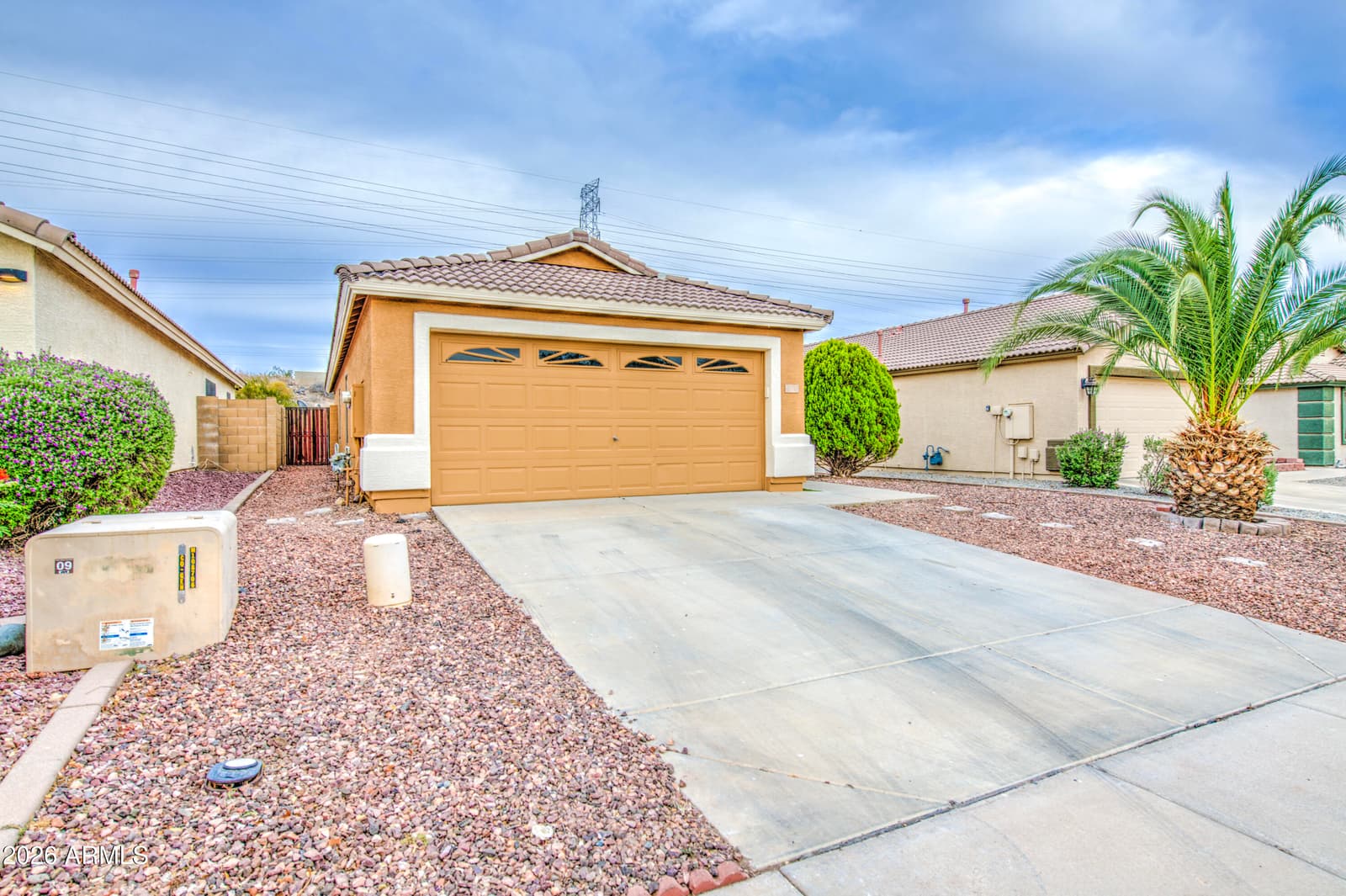 16735 N 113TH Avenue, Surprise, AZ 85378 — photo 5 of 34
