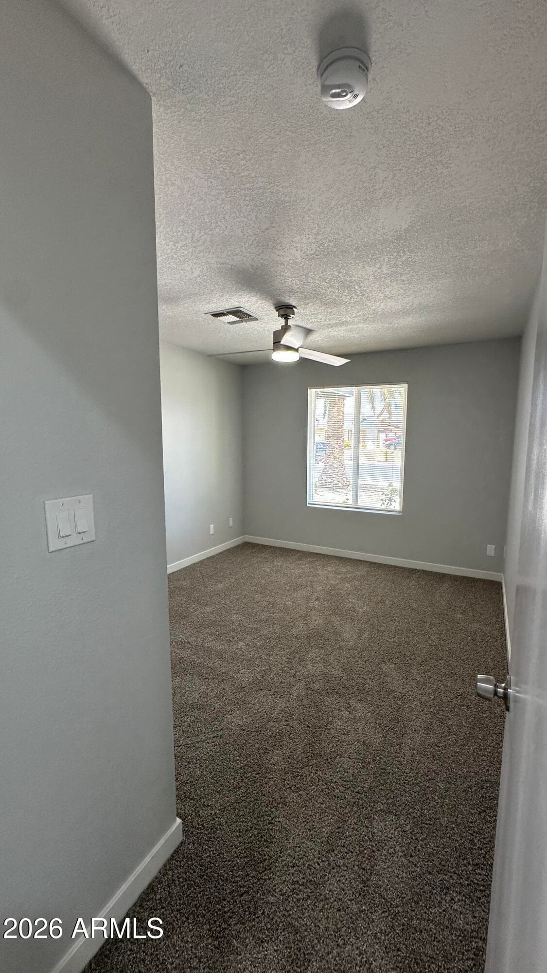 11250 N 33RD Avenue, Phoenix, AZ 85029 — photo 11 of 19