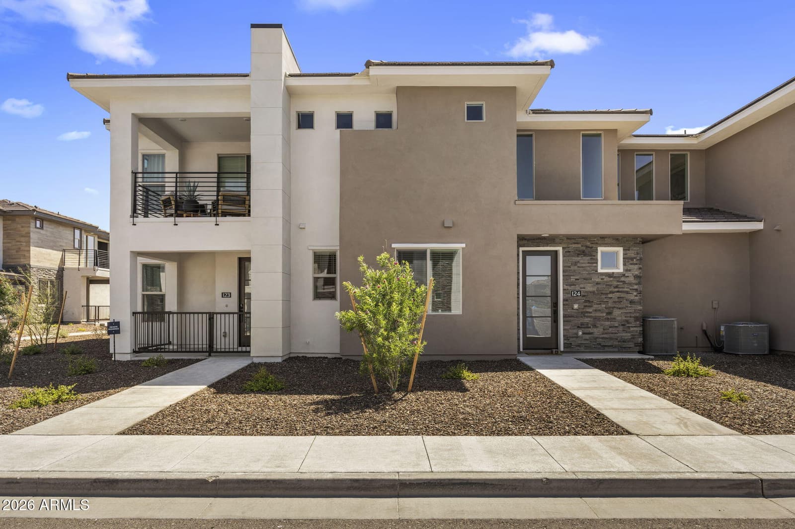 2121 W SONORAN DESERT Drive 123, Phoenix, AZ 85085 — photo 2 of 40