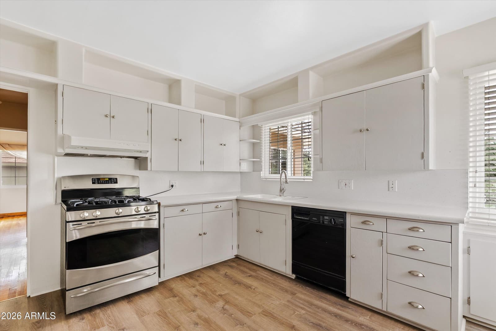 510 SIERRA PRIETA Drive, Prescott, AZ 86303 — photo 13 of 49