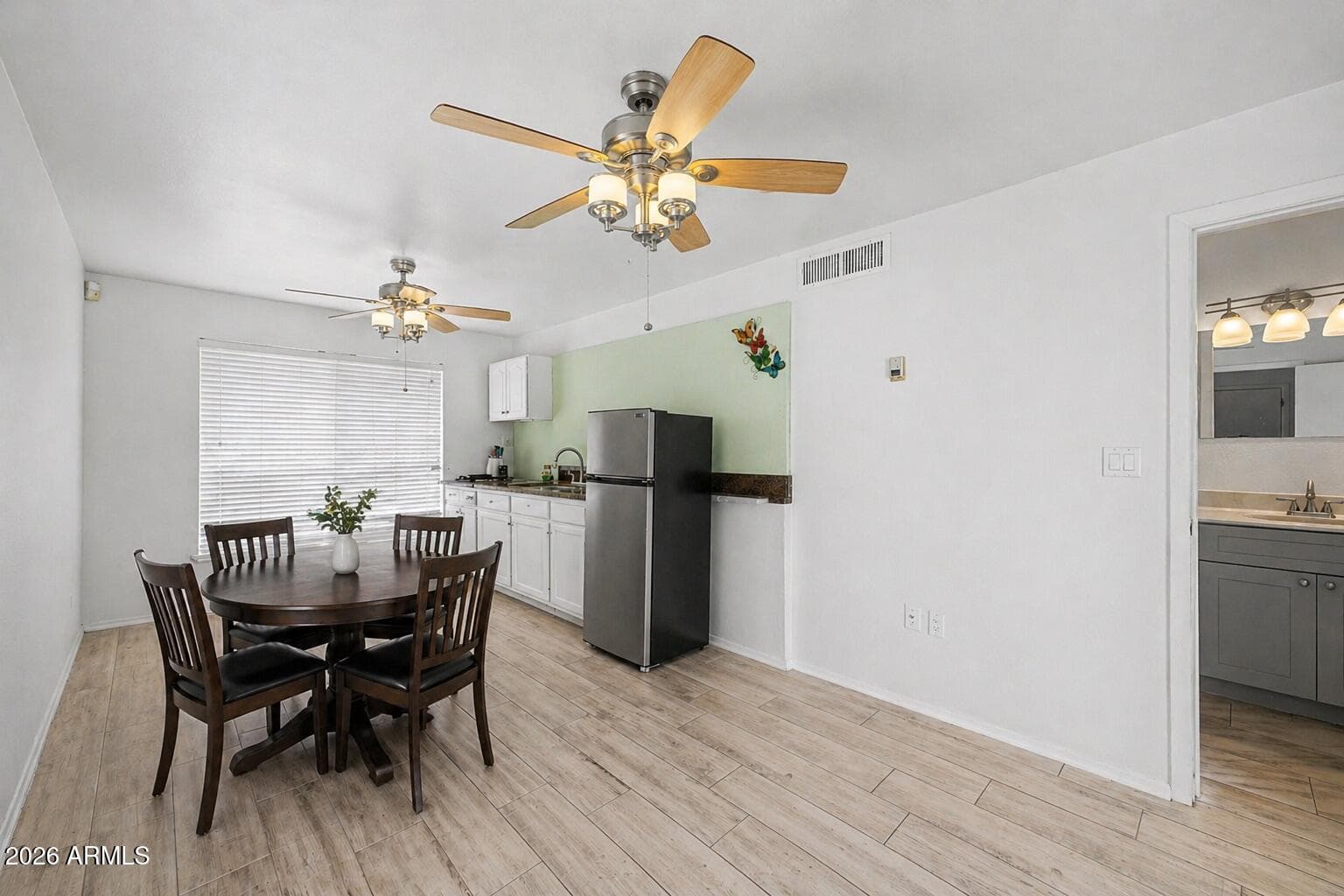 701 W EMELITA Avenue, Mesa, AZ 85210 — photo 5 of 28