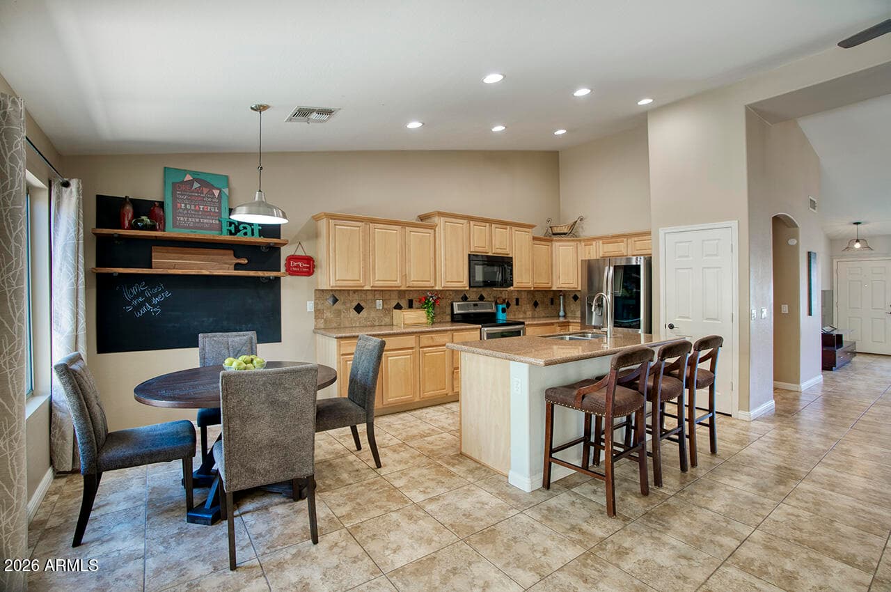 15968 W JEFFERSON Street, Goodyear, AZ 85338 — photo 4 of 57