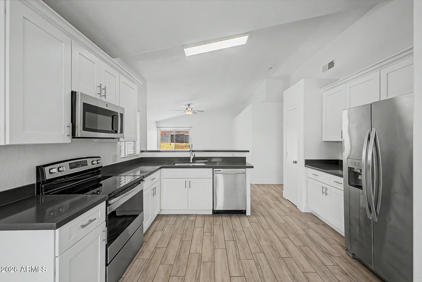 737 N LAYTON, Mesa, AZ 85207 — photo 10 of 27