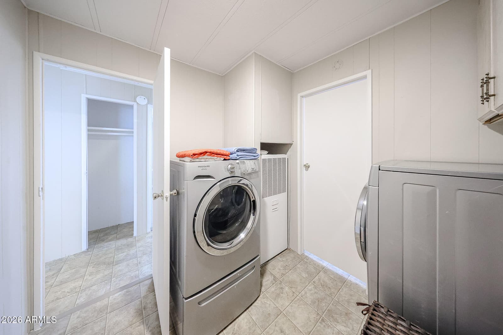 8301 N 103 Avenue 34, Peoria, AZ 85345 — photo 15 of 25