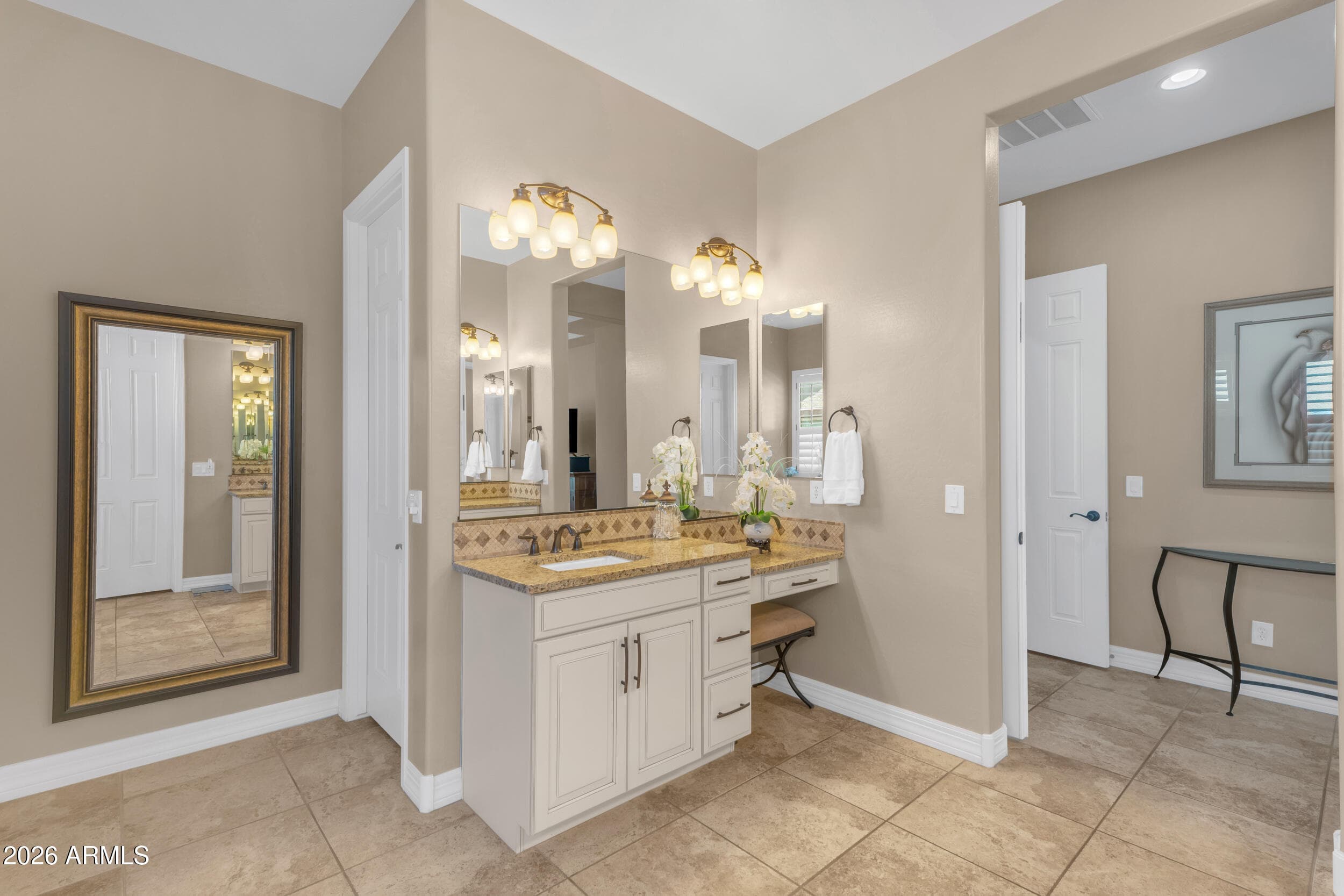 6834 S JACQUELINE Way, Gilbert, AZ 85298 — photo 36 of 82