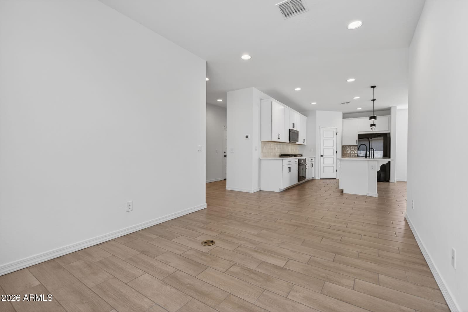 17438 W CHARTER OAK Road, Surprise, AZ 85388 — photo 11 of 46