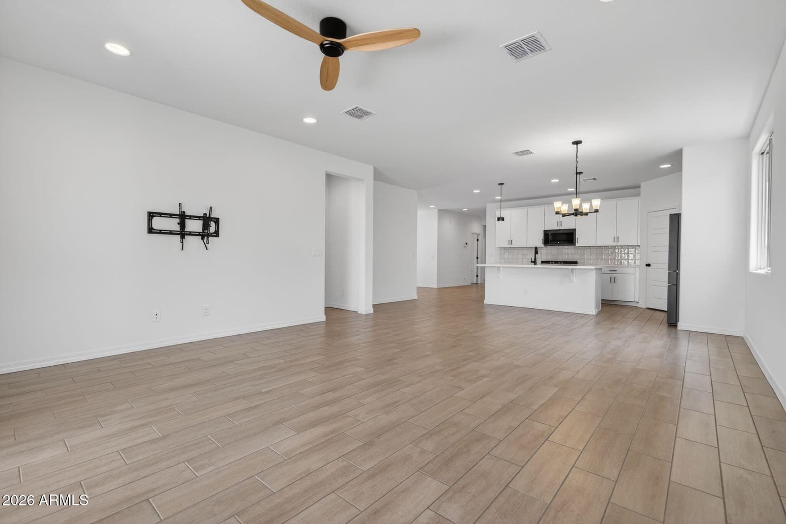 17438 W CHARTER OAK Road, Surprise, AZ 85388 — photo 10 of 46