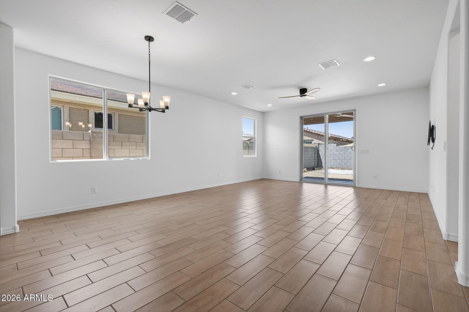 17438 W CHARTER OAK Road, Surprise, AZ 85388 — photo 8 of 46