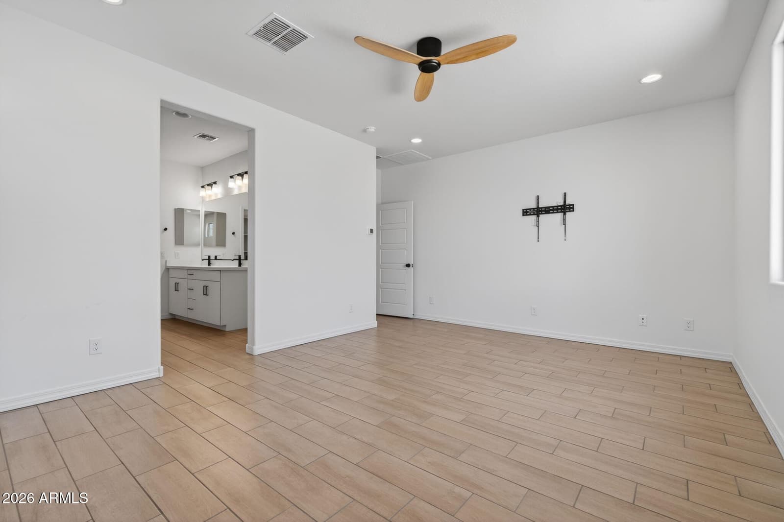 17438 W CHARTER OAK Road, Surprise, AZ 85388 — photo 14 of 46