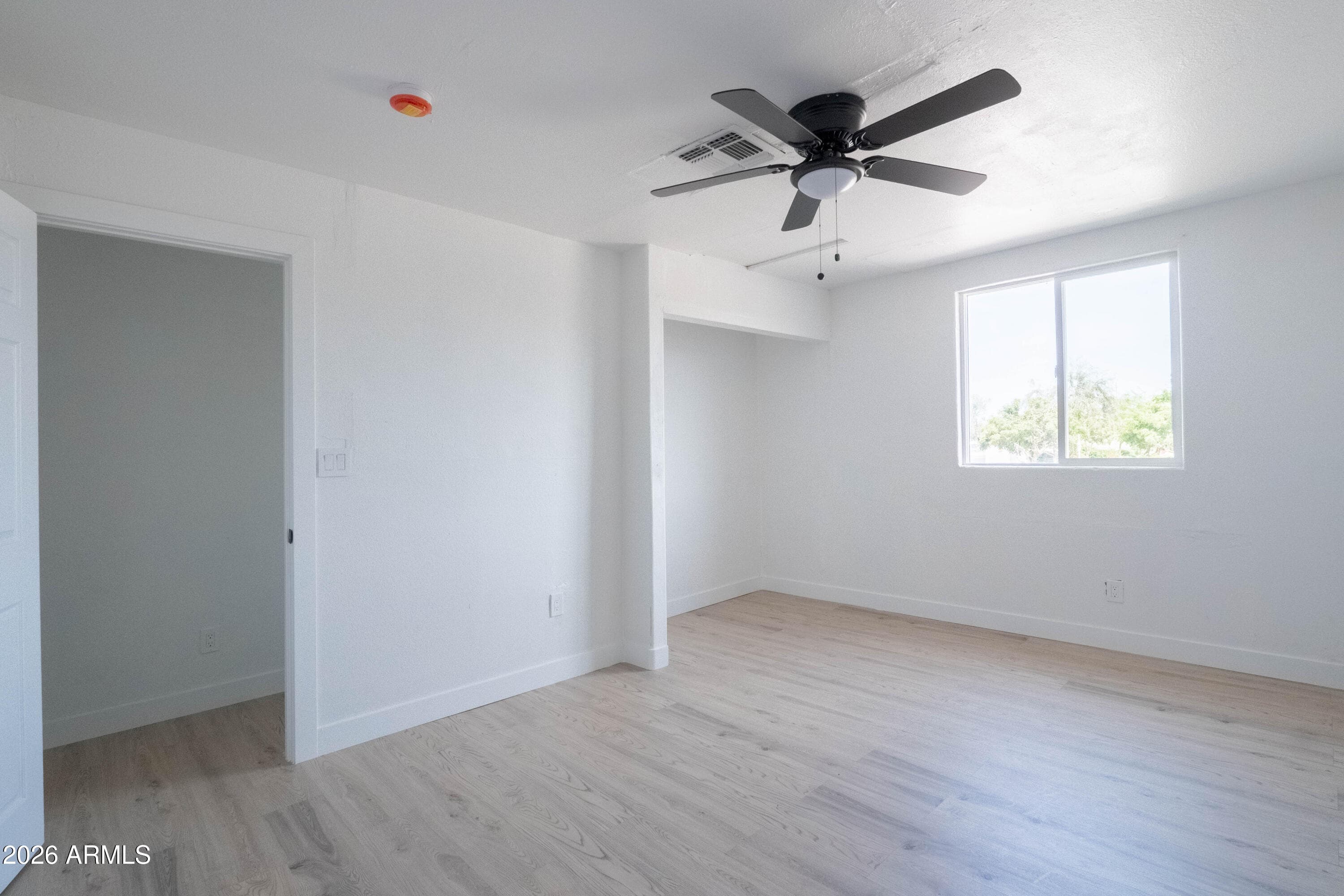 1301 W SUNLAND Avenue, Phoenix, AZ 85041 — photo 27 of 47