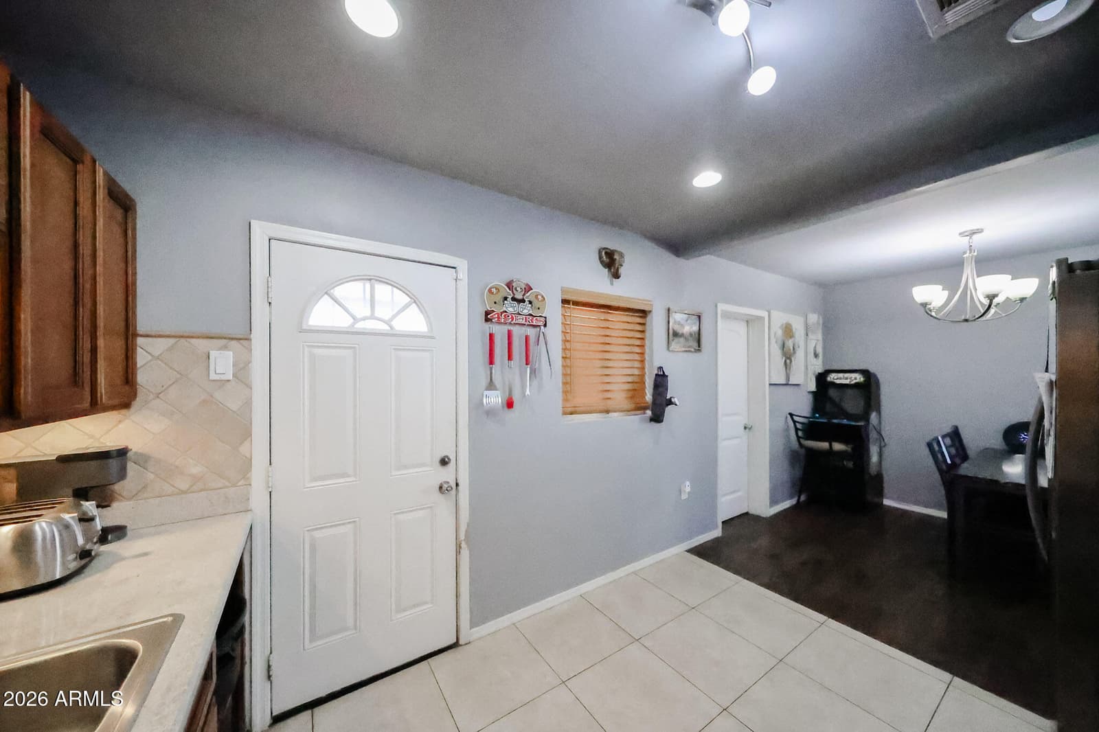 2608 W MONTEREY Way, Phoenix, AZ 85017 — photo 12 of 44