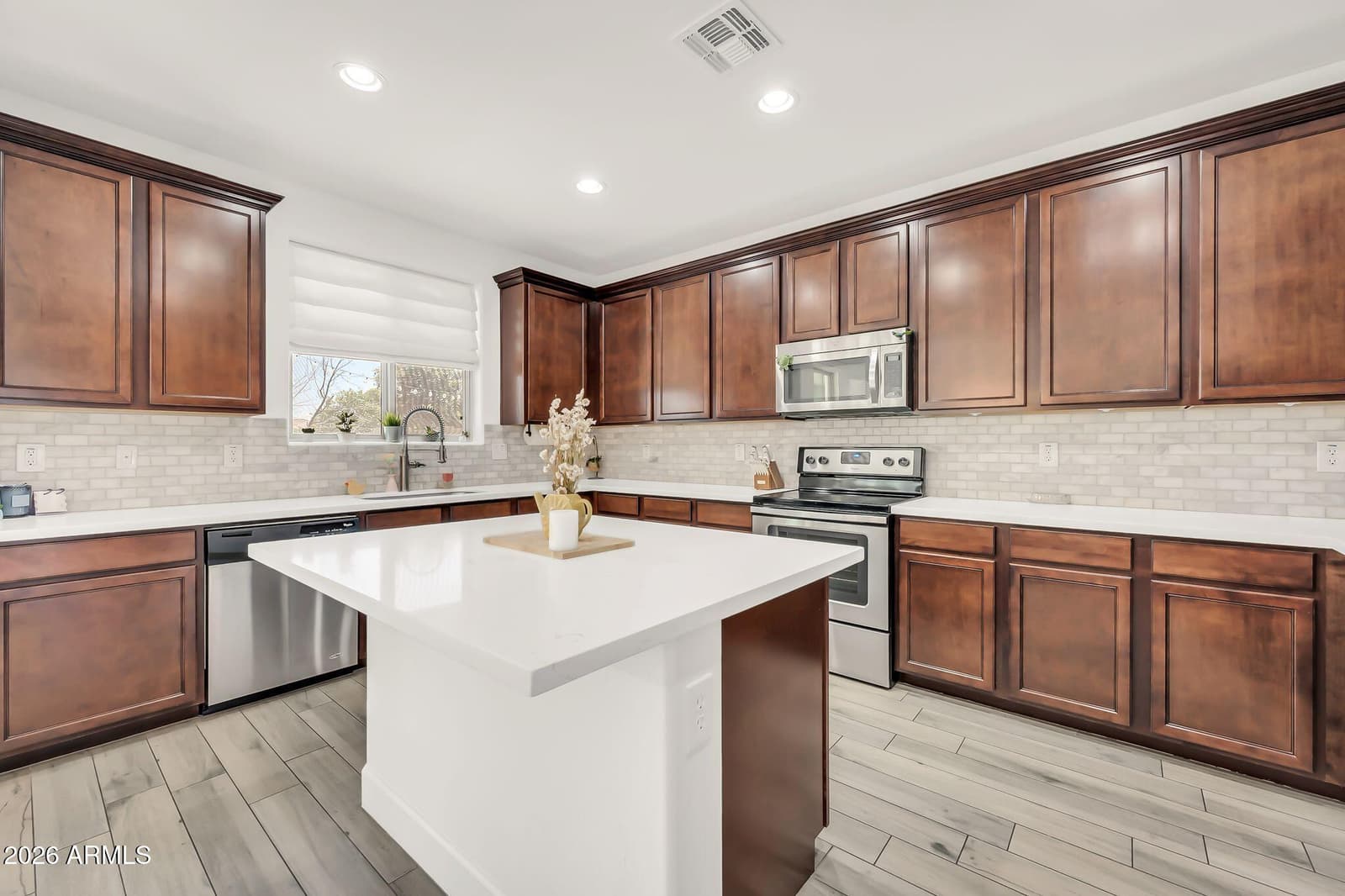 3529 N ARCO, Mesa, AZ 85213 — photo 3 of 43