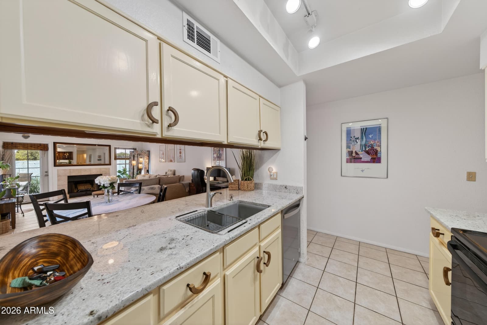 1222 W BASELINE Road 153, Tempe, AZ 85283 — photo 8 of 32