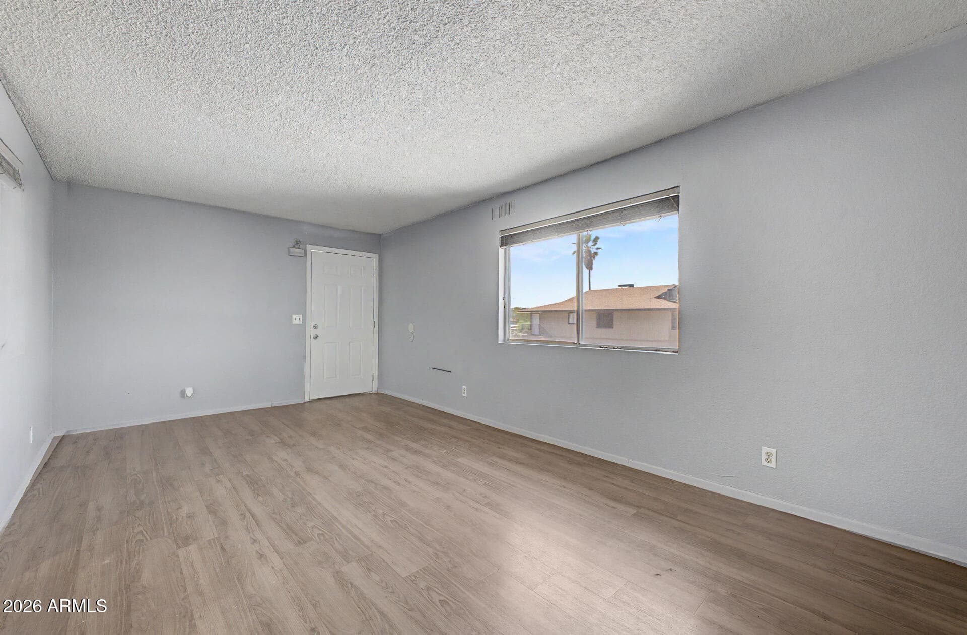 1209 N 47TH Place, Phoenix, AZ 85008 — photo 10 of 30