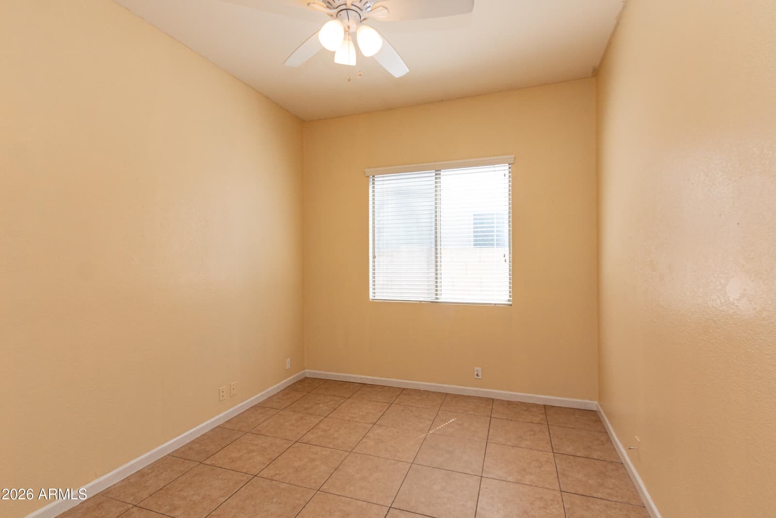 3371 W VIA DEL SOL Drive, Phoenix, AZ 85027 — photo 21 of 29