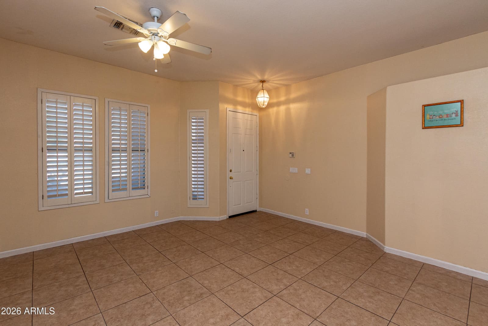 3371 W VIA DEL SOL Drive, Phoenix, AZ 85027 — photo 5 of 29