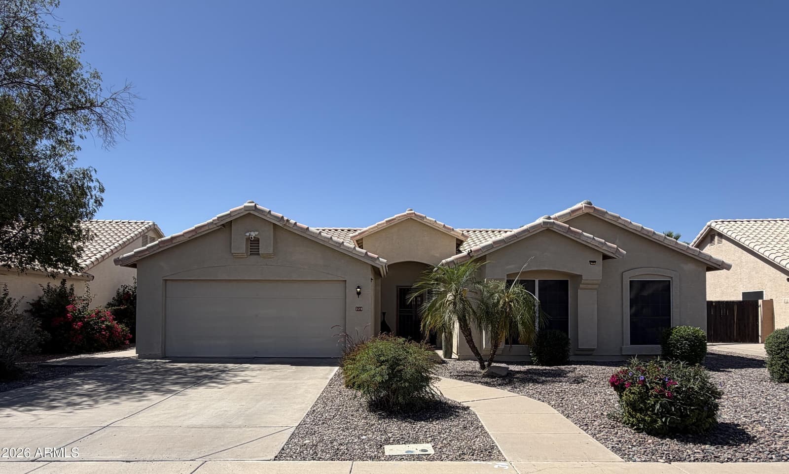 329 W BRISA Drive, Gilbert, AZ 85233 — photo 3 of 45
