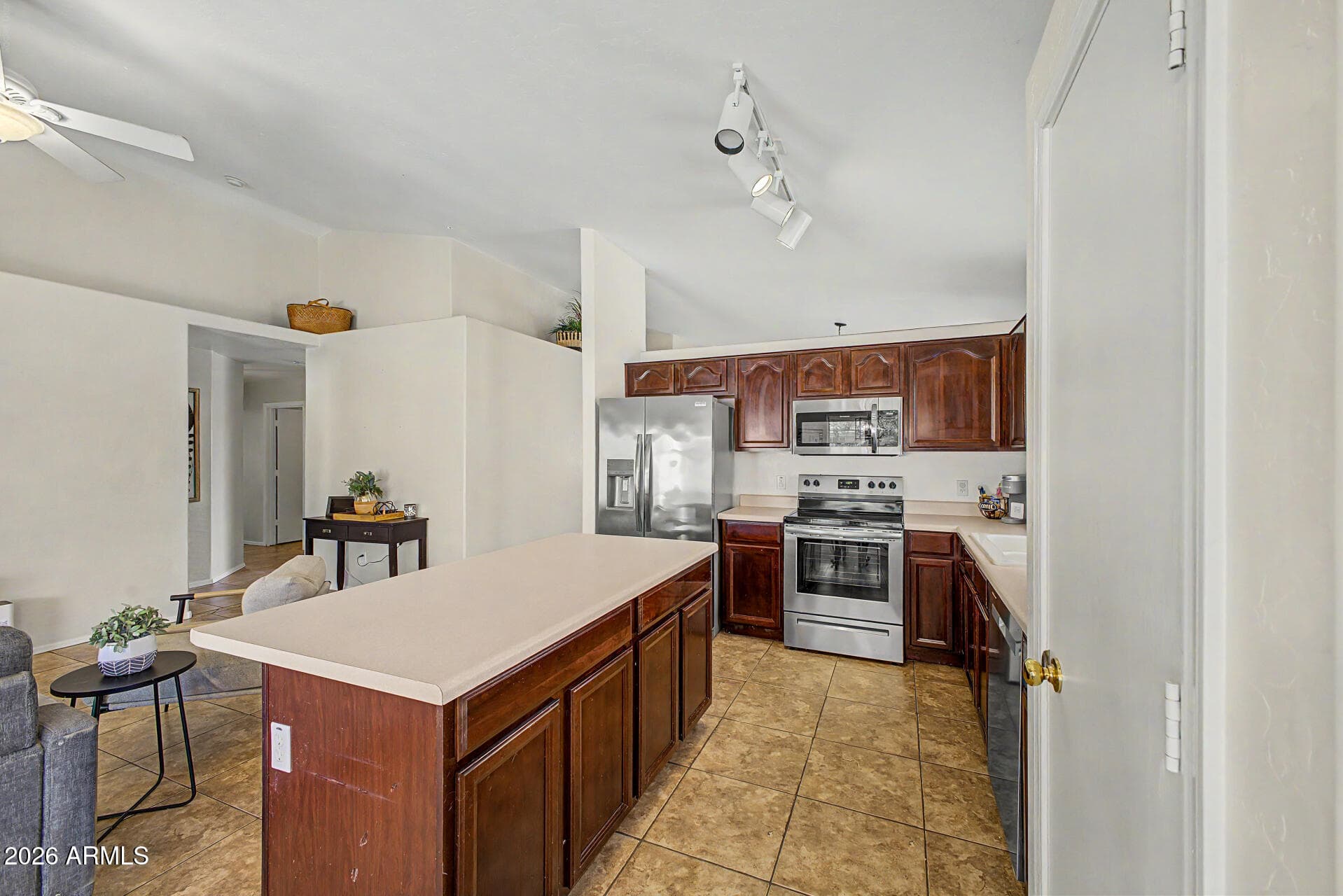 4890 E WHITEHALL Drive, San Tan Valley, AZ 85140 — photo 12 of 29