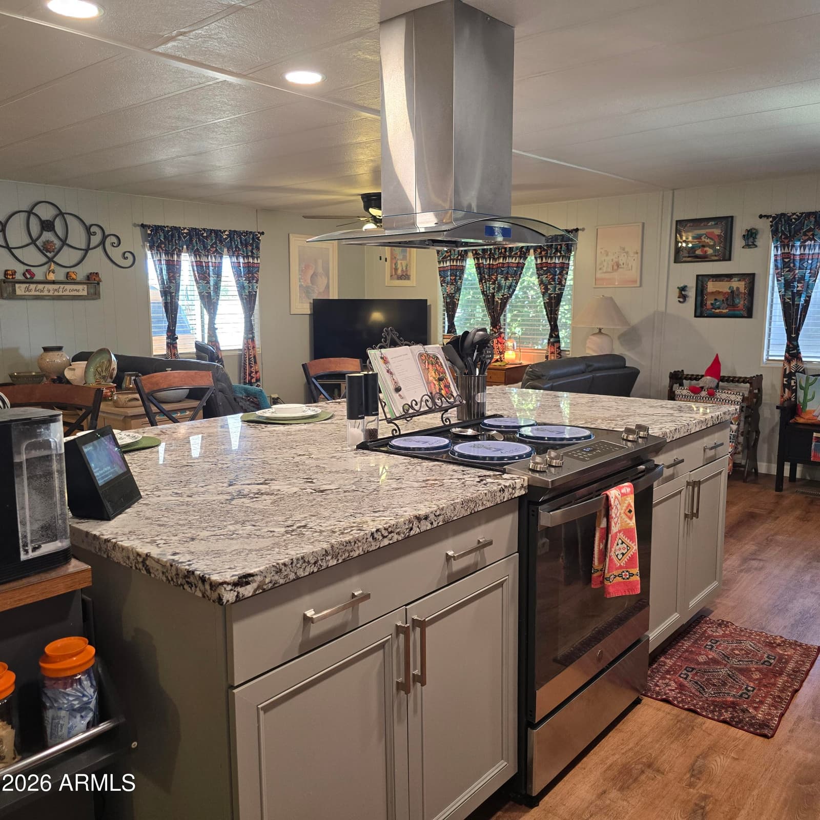 10201 N 99TH Avenue 171I, Peoria, AZ 85345 — photo 9 of 57