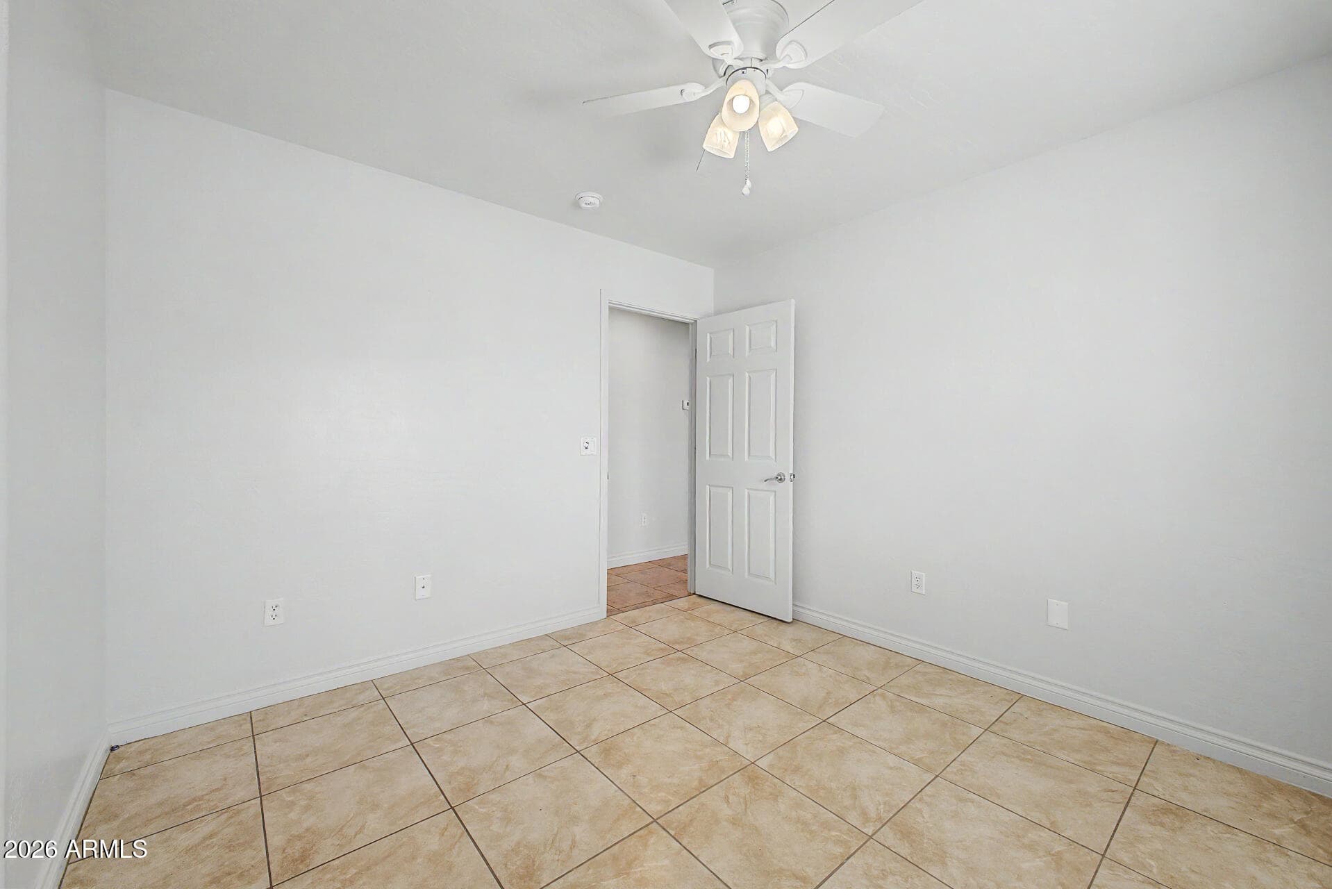 16013 S CORAL Road, Arizona City, AZ 85123 — photo 13 of 33