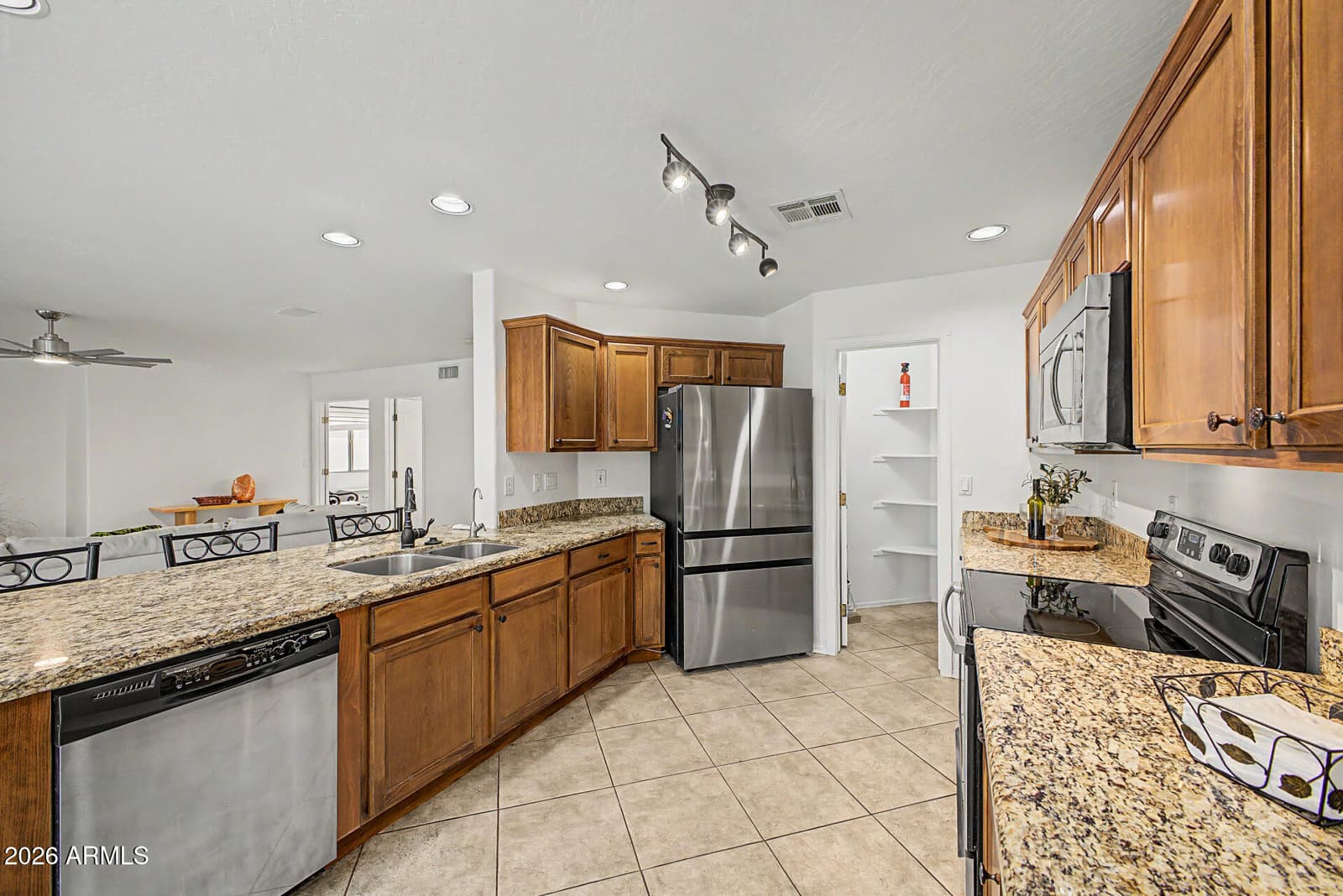 1019 E MONONA Drive, Phoenix, AZ 85024 — photo 15 of 43