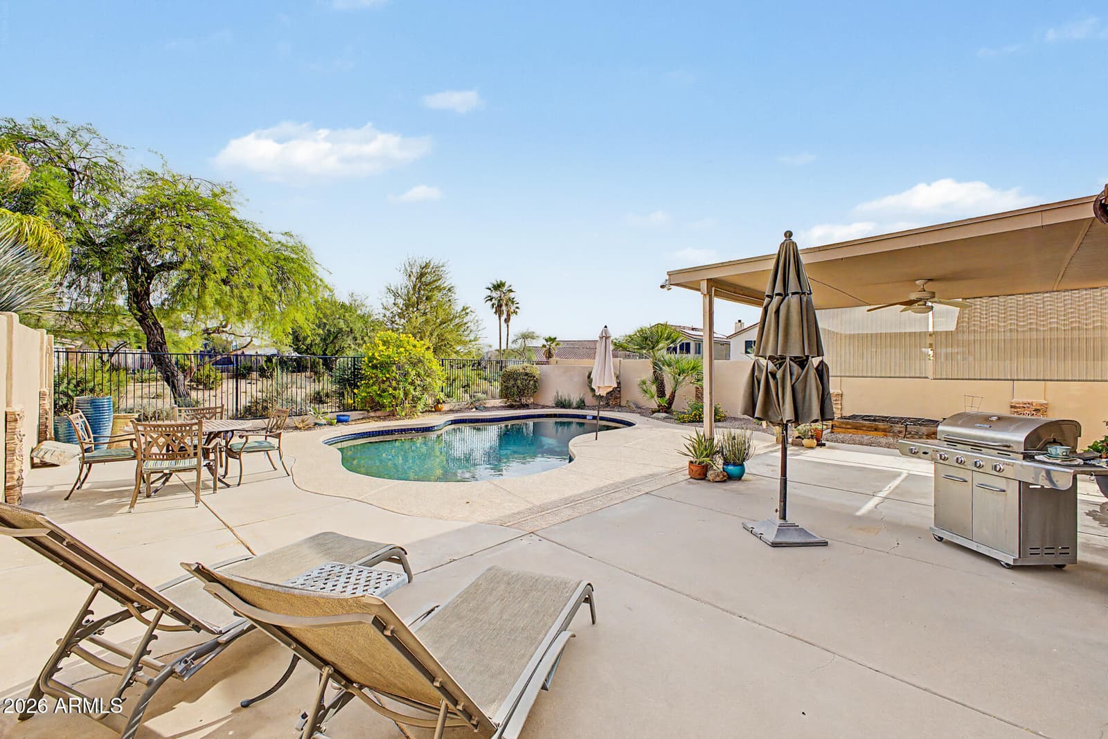 1019 E MONONA Drive, Phoenix, AZ 85024 — photo 37 of 43