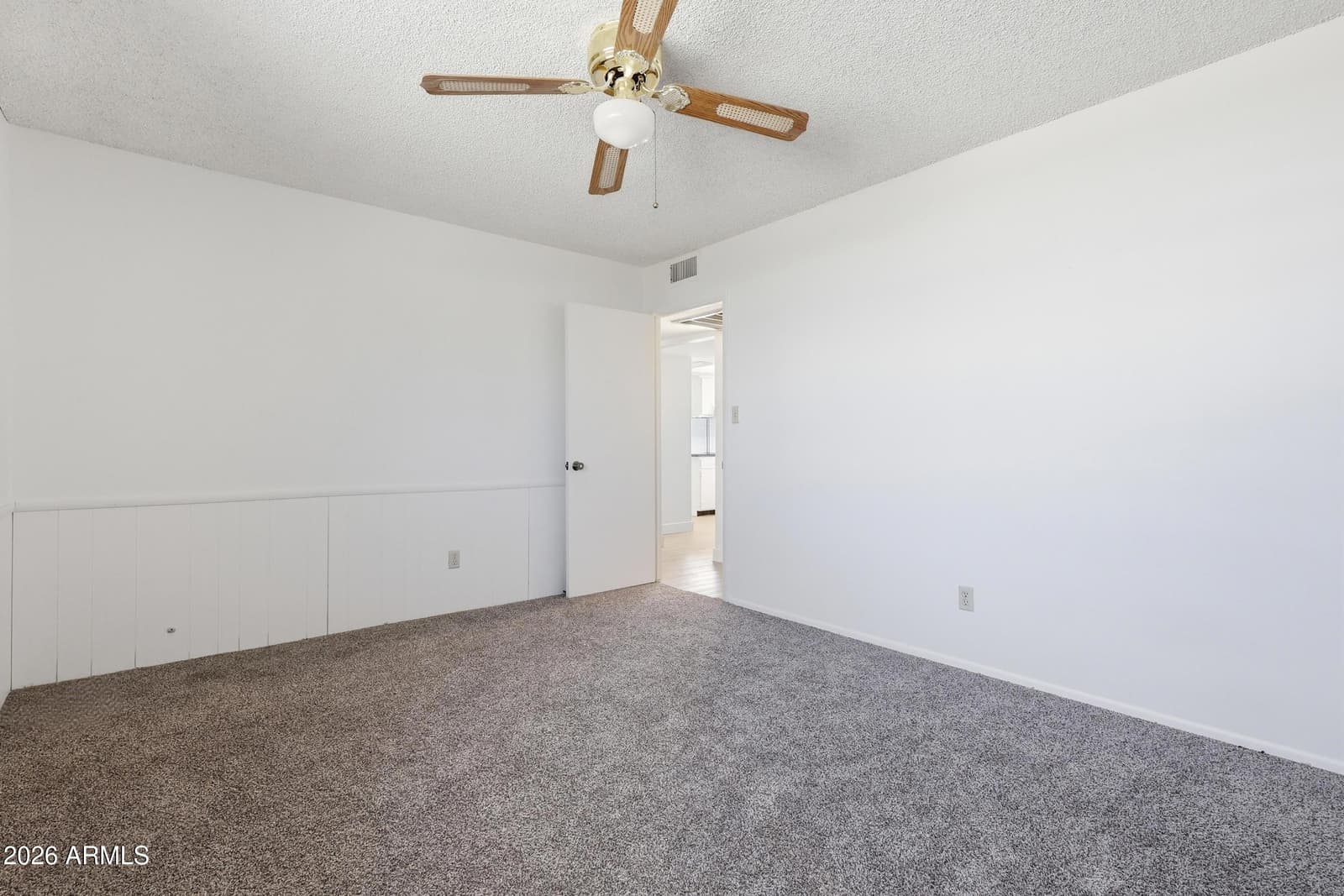 4713 W NORTHERN Avenue, Glendale, AZ 85301 — photo 14 of 27