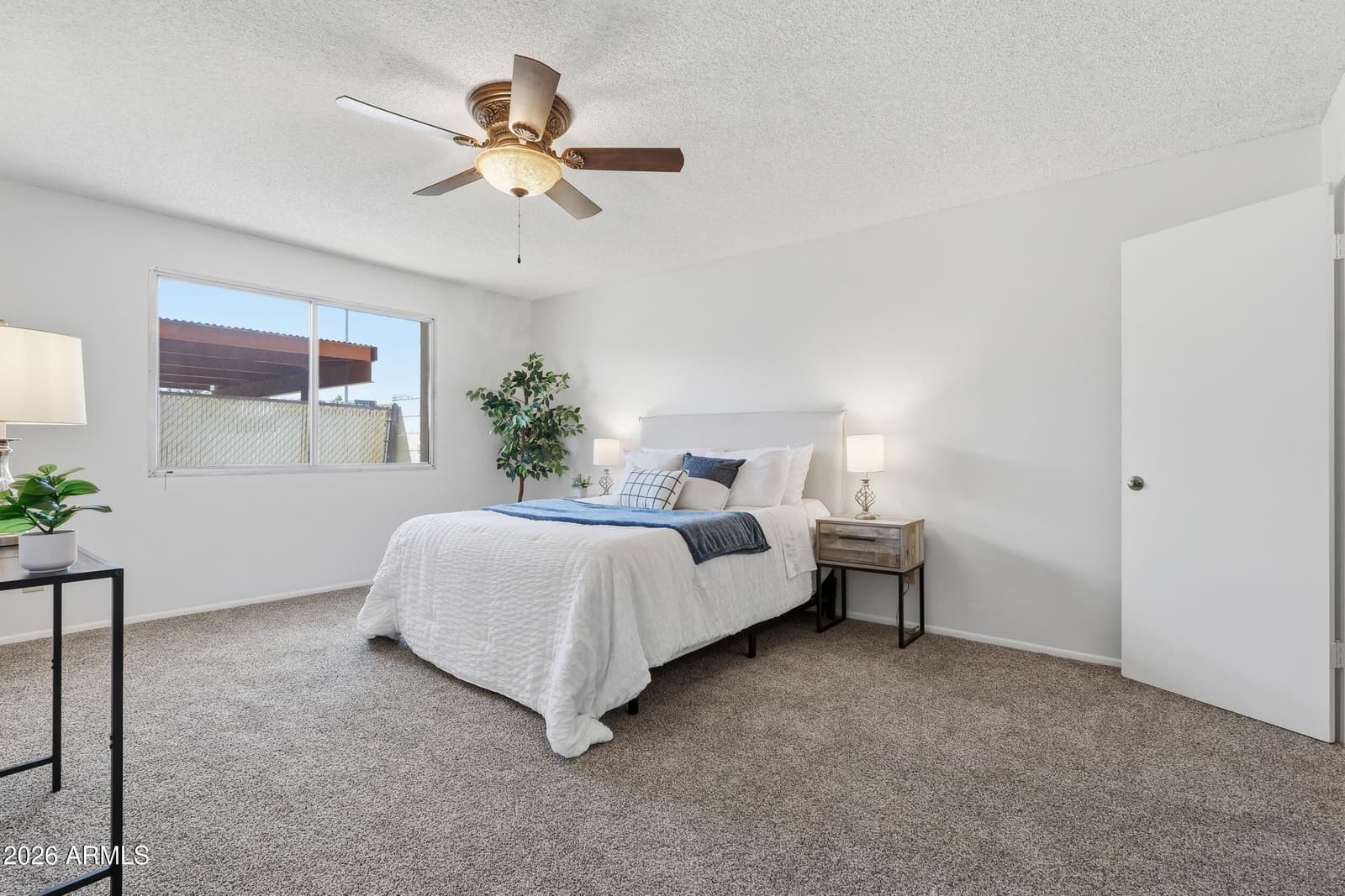 4713 W NORTHERN Avenue, Glendale, AZ 85301 — photo 9 of 27
