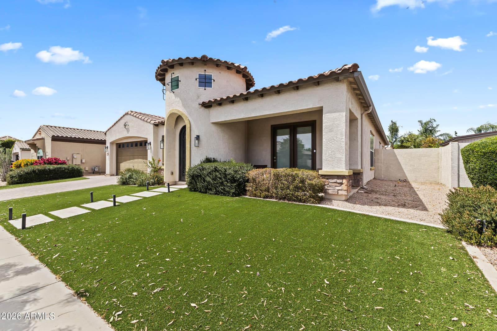 22366 E SENTIERO Drive, Queen Creek, AZ 85142 — photo 2 of 23