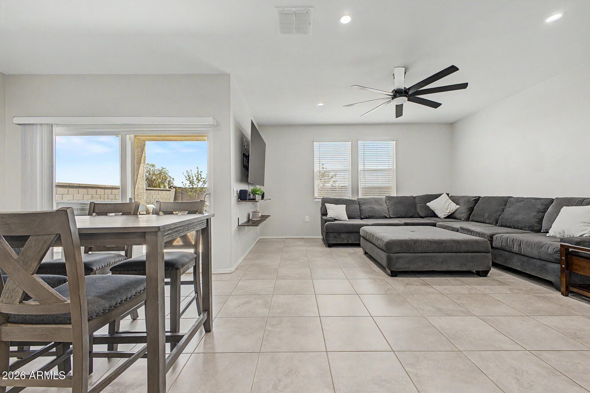 40 S CARLTON Avenue, Casa Grande, AZ 85122 — photo 19 of 49