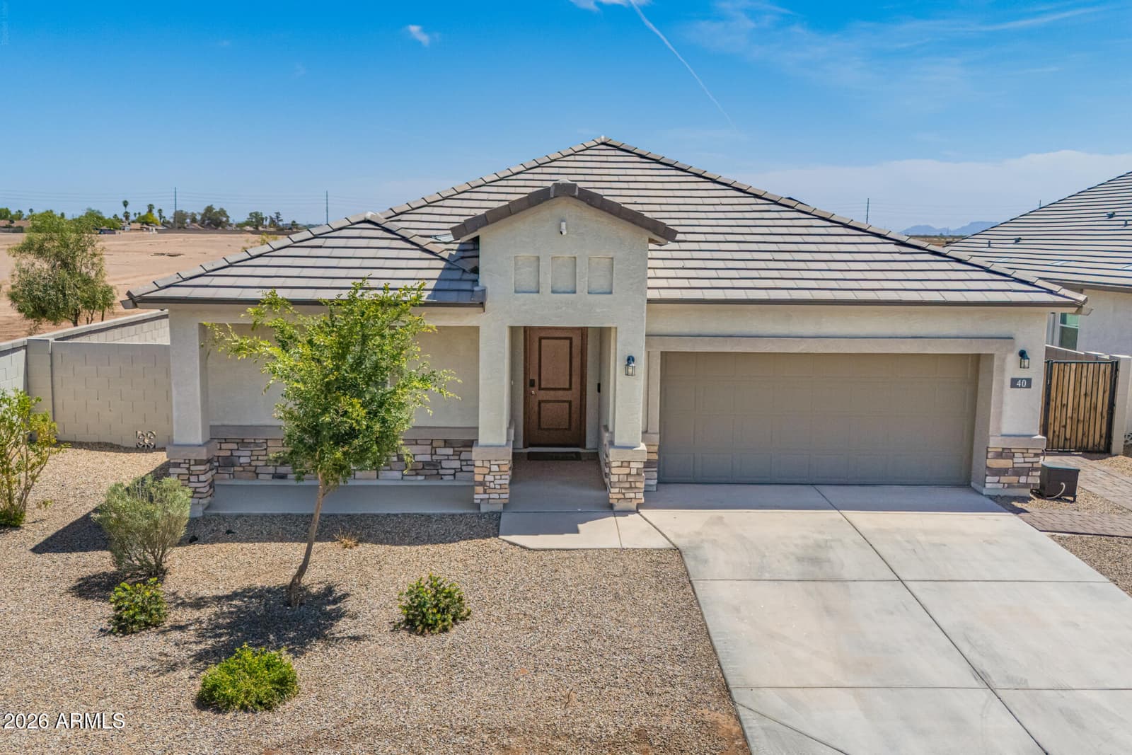 40 S CARLTON Avenue, Casa Grande, AZ 85122 — photo 1 of 49