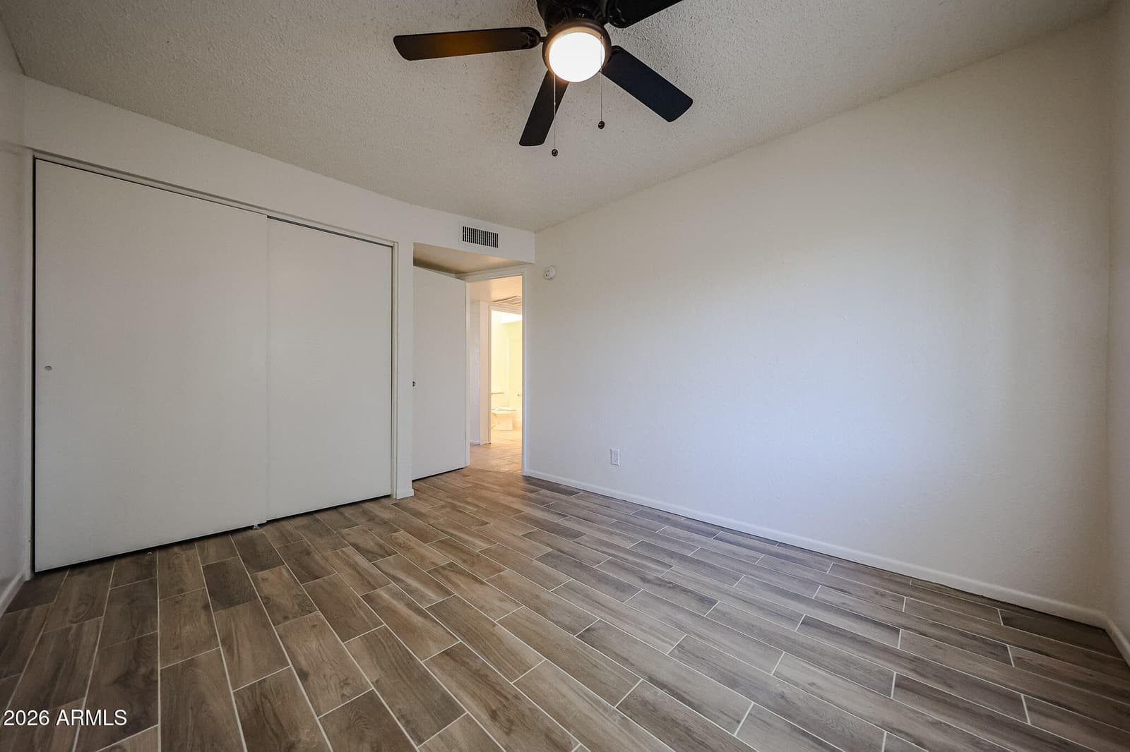 7056 W TAYLOR Street, Phoenix, AZ 85043 — photo 8 of 30