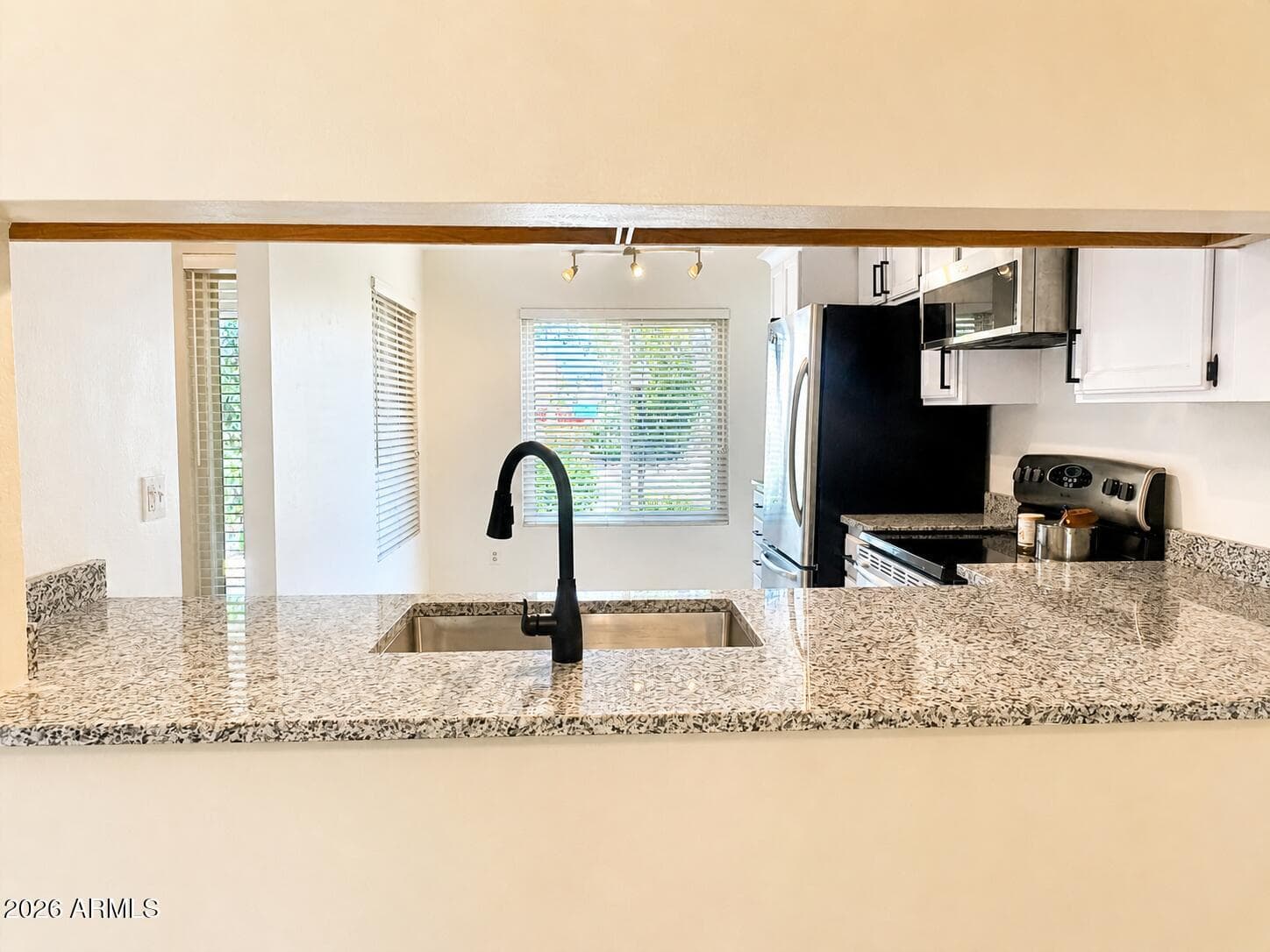 4114 E Union Hills Drive 1185, Phoenix, AZ 85050 — photo 10 of 34