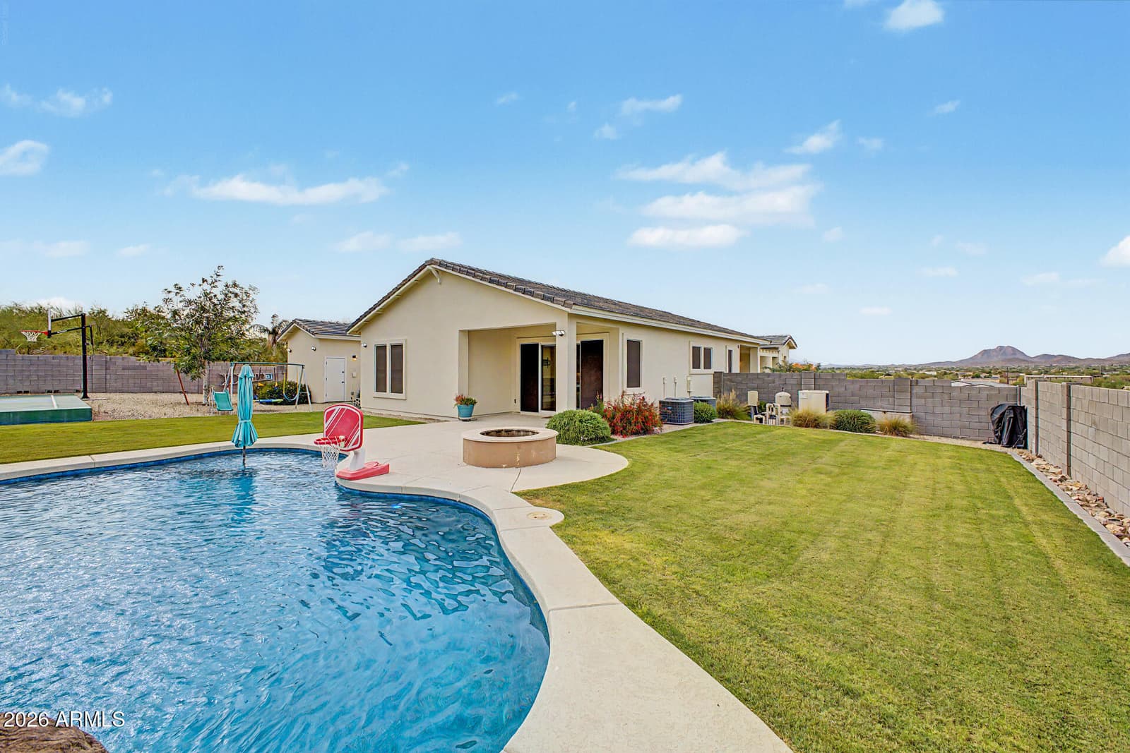 3233 W HORIZON Drive, Phoenix, AZ 85086 — photo 37 of 49