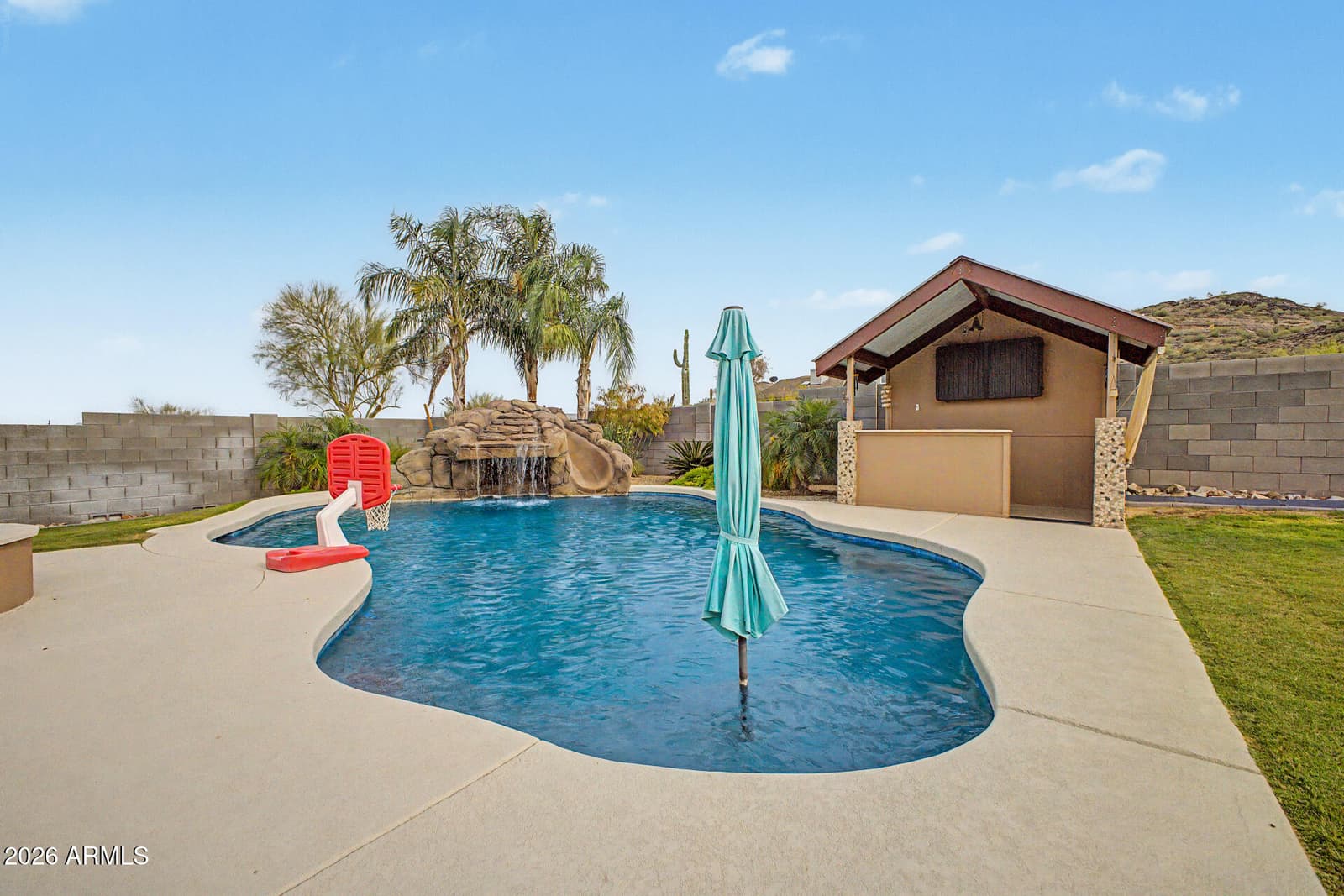 3233 W HORIZON Drive, Phoenix, AZ 85086 — photo 38 of 49