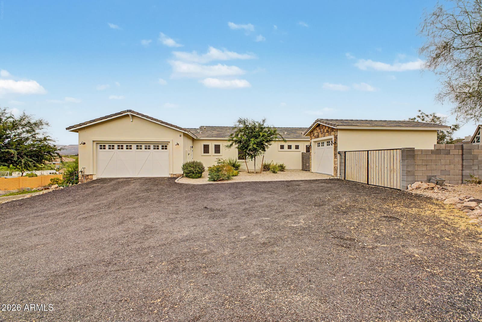 3233 W HORIZON Drive, Phoenix, AZ 85086 — photo 39 of 49