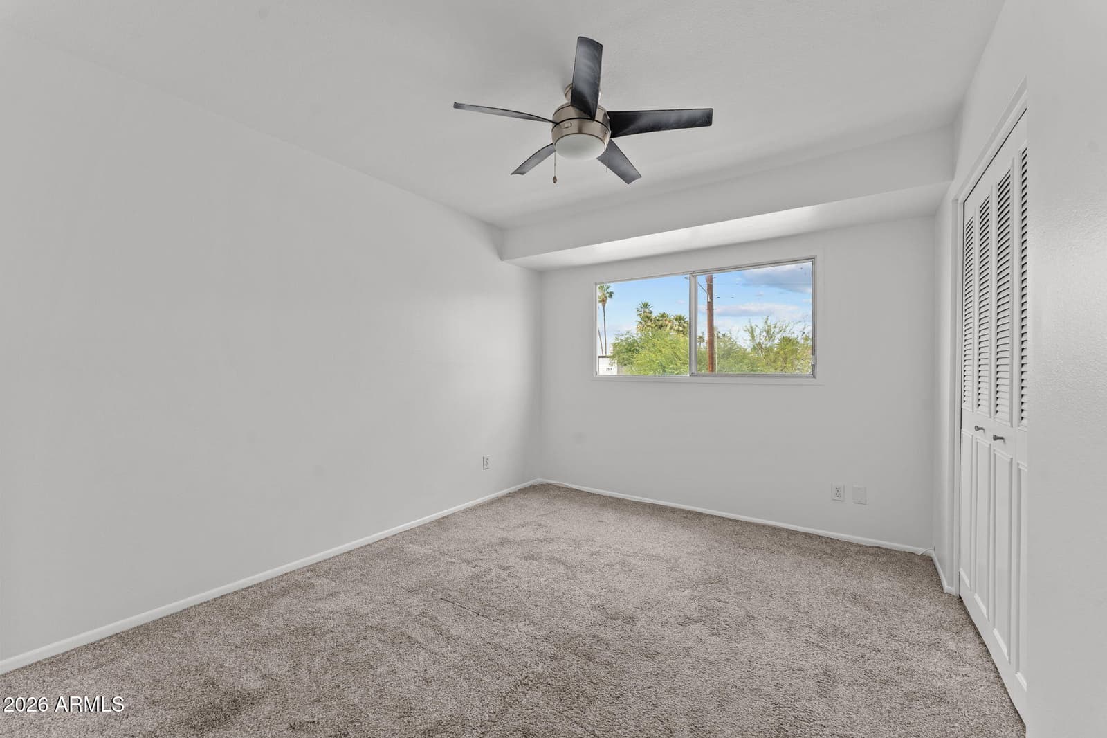 2933 E FAIRMOUNT Avenue, Phoenix, AZ 85016 — photo 24 of 35