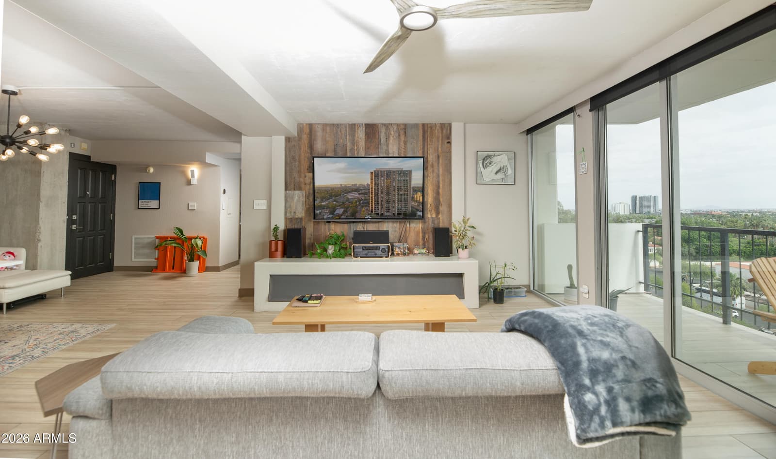 2323 N CENTRAL Avenue 903, Phoenix, AZ 85004 — photo 3 of 94