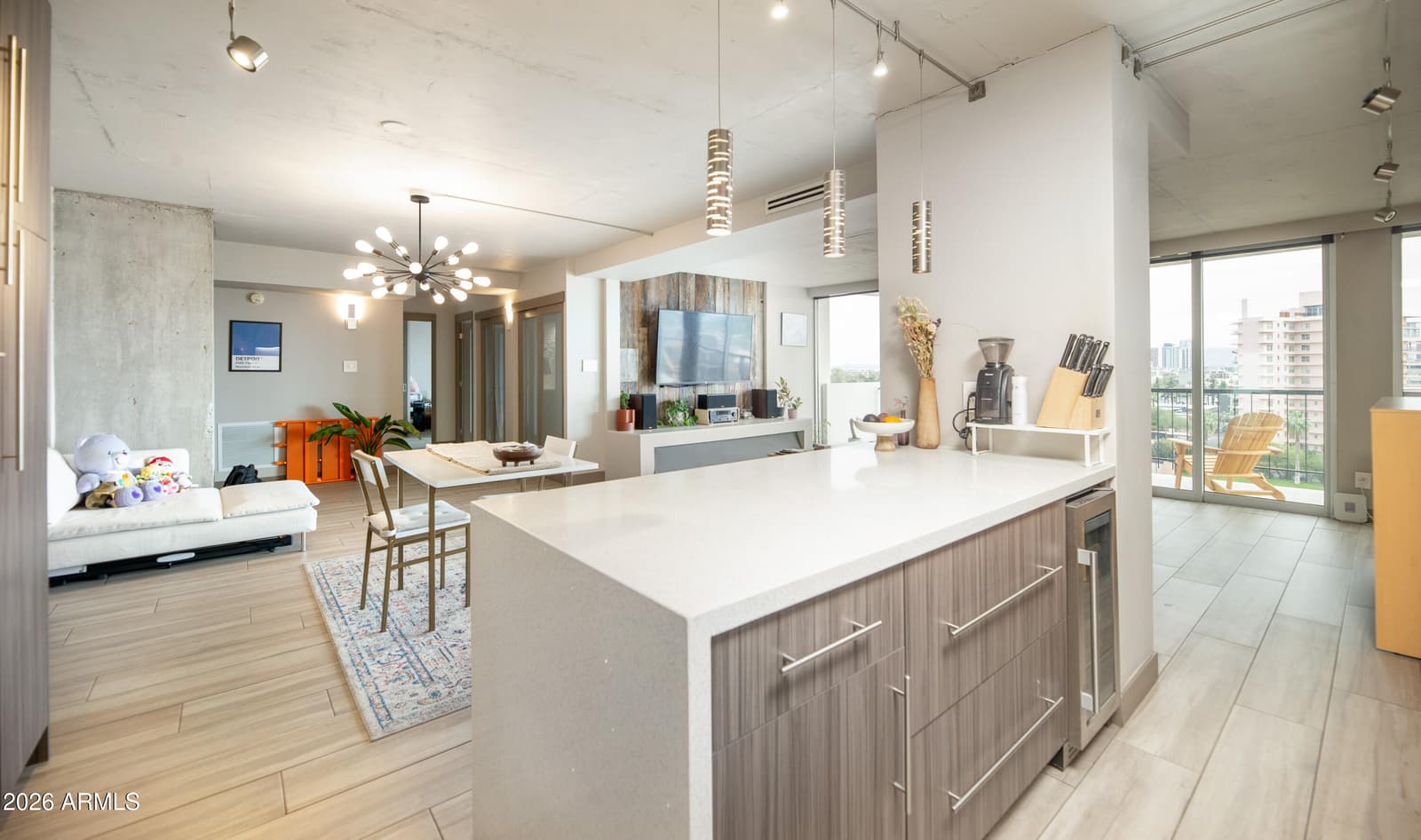 2323 N CENTRAL Avenue 903, Phoenix, AZ 85004 — photo 17 of 94