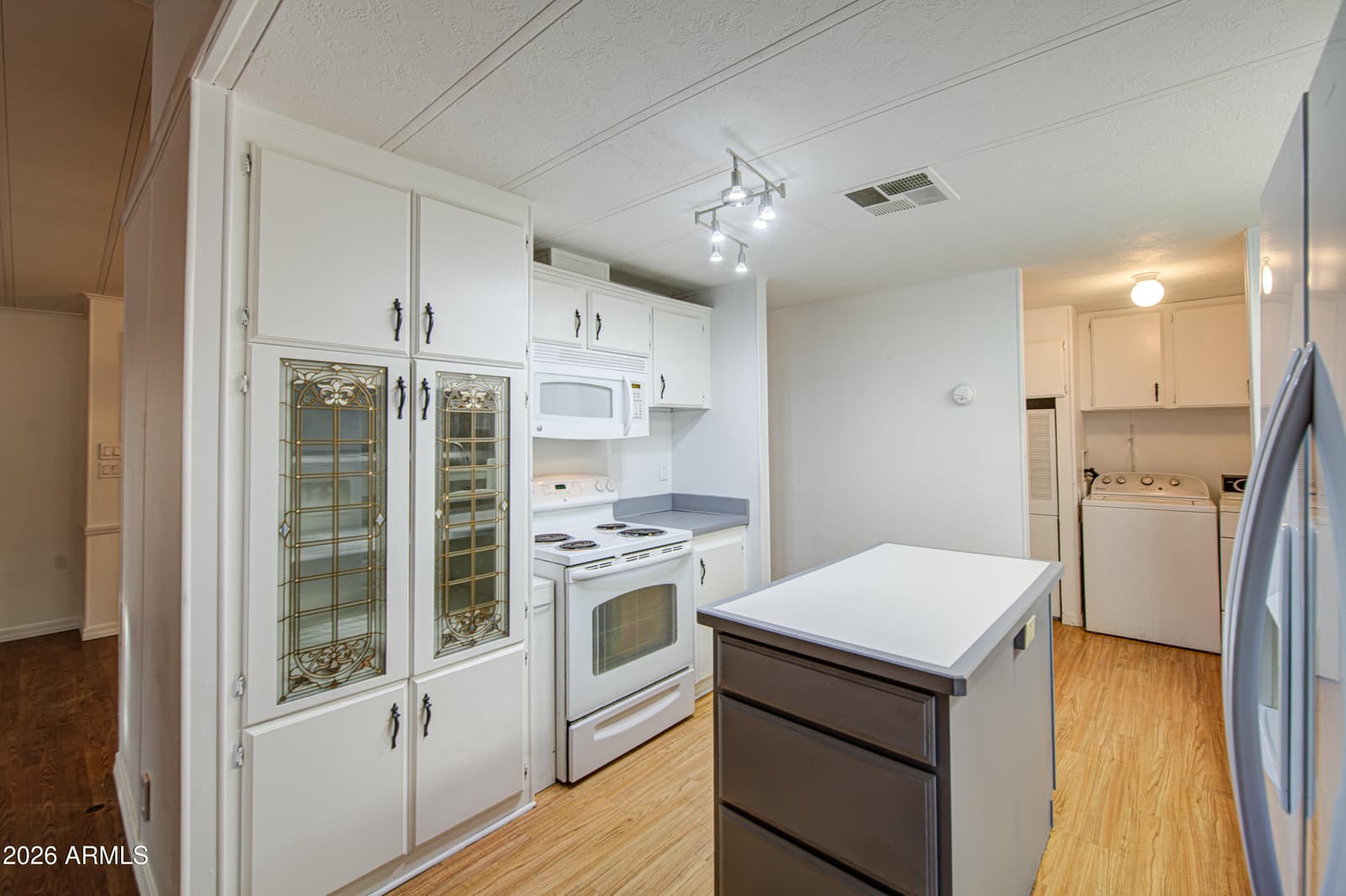 319 S ARVADA, Mesa, AZ 85206 — photo 14 of 27