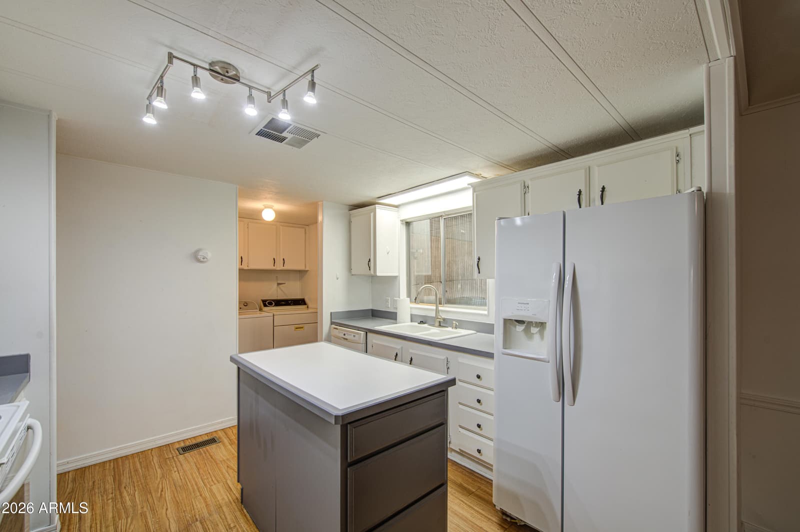319 S ARVADA, Mesa, AZ 85206 — photo 16 of 27
