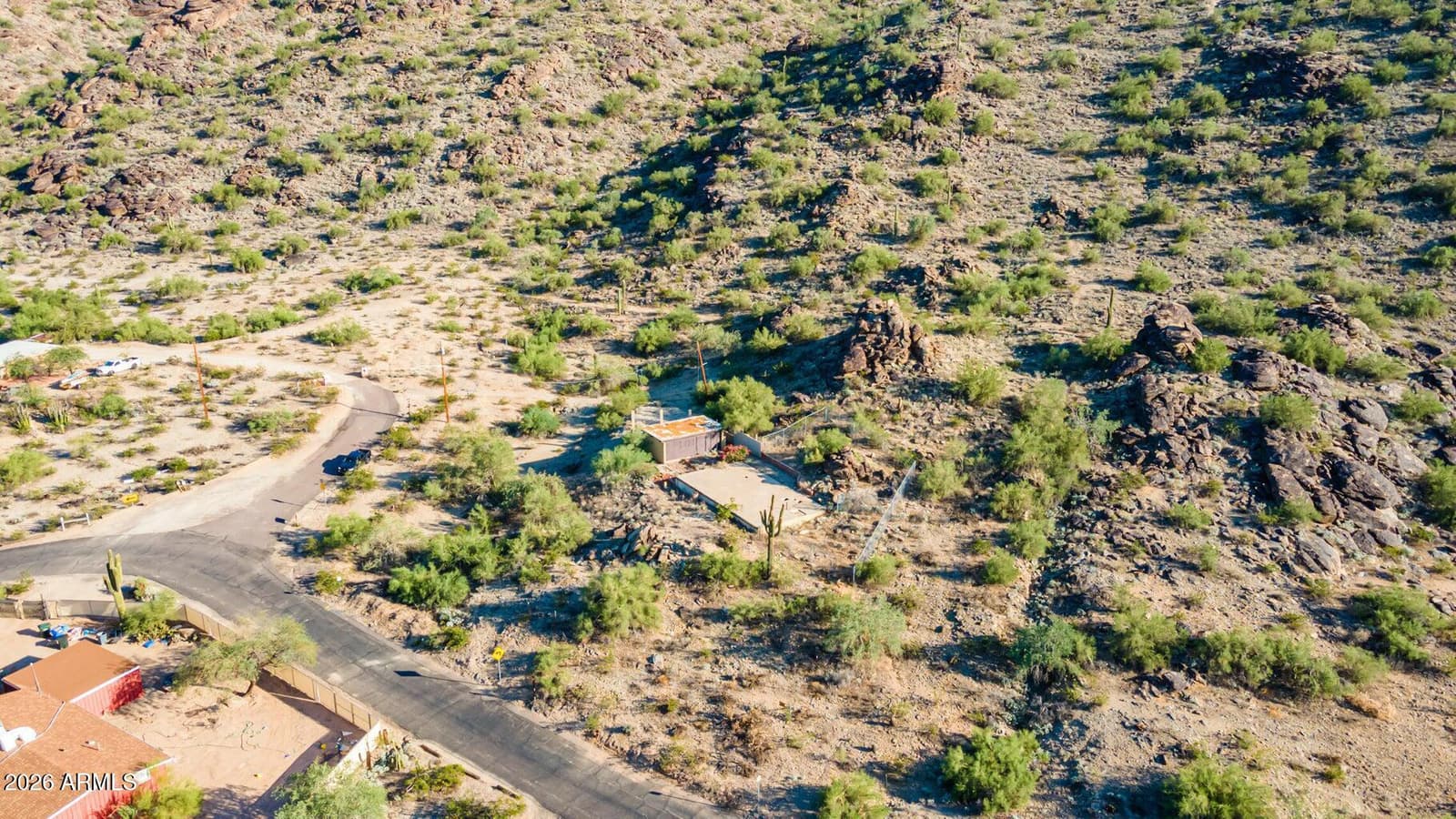 2515 E VALLEY VIEW Drive, Phoenix, AZ 85042 — photo 11 of 20