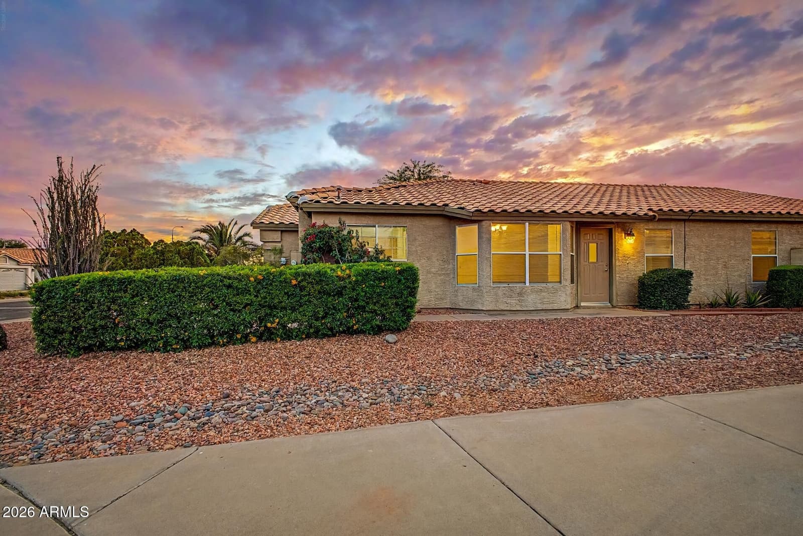 1038 W BUTLER Court, Chandler, AZ 85224 — photo 3 of 51