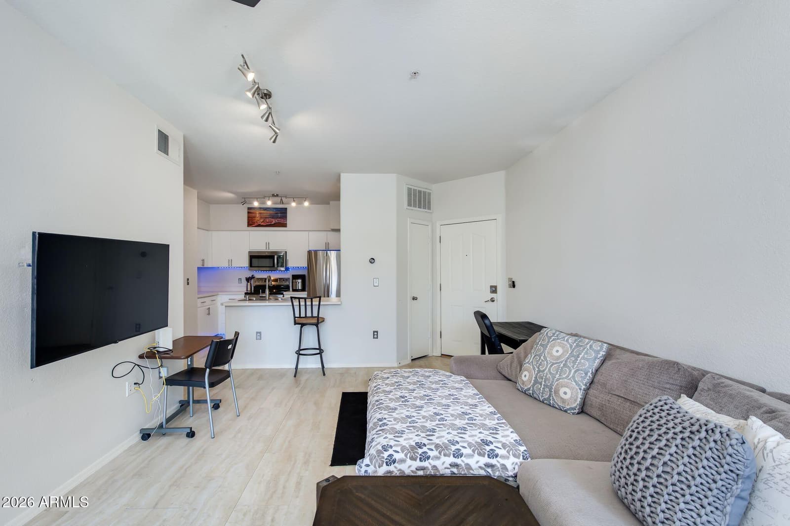 5302 E VAN BUREN Street 3026, Phoenix, AZ 85008 — photo 5 of 31